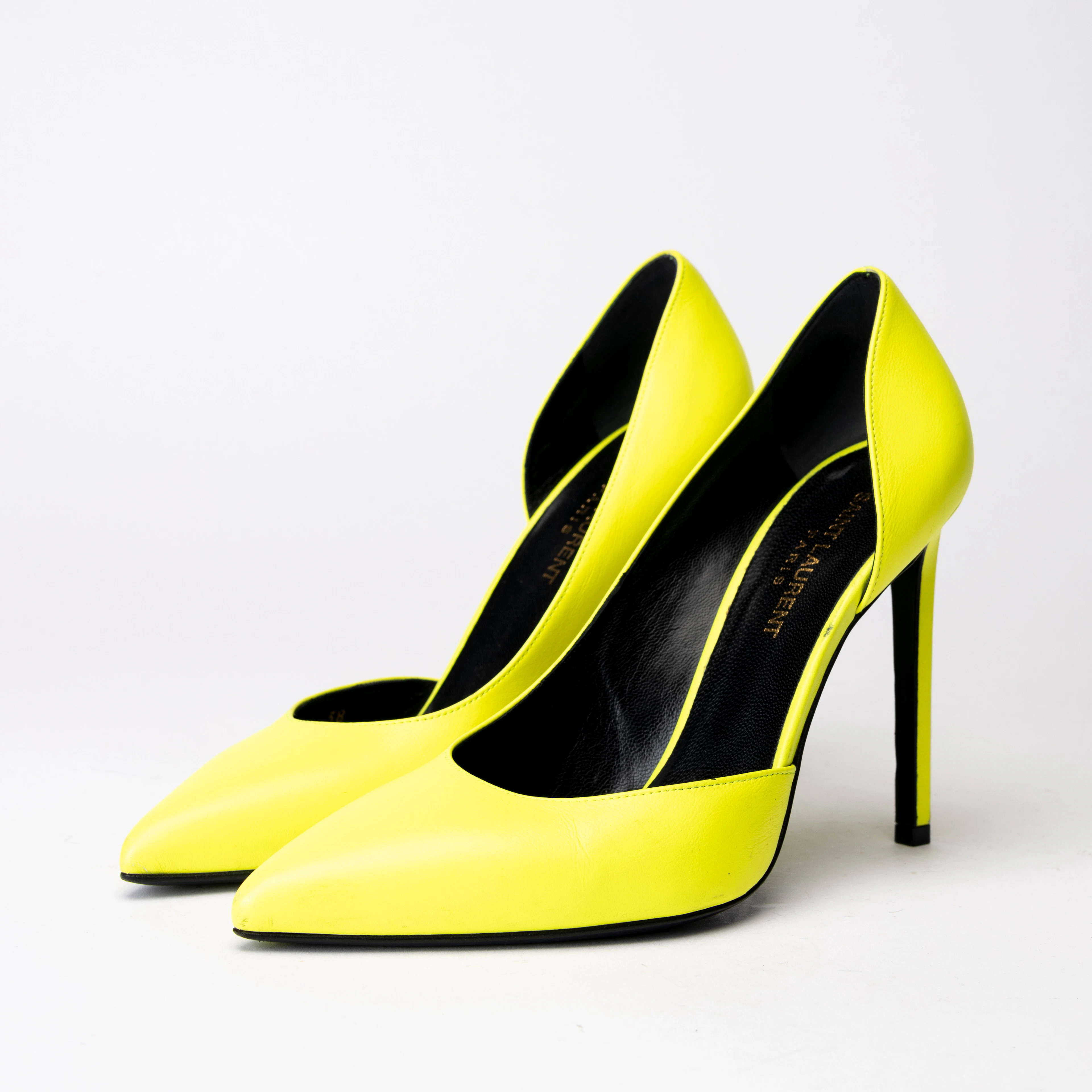 SAINT LAURENT. Pumps, "D'Orsay pointed toe pumps", Paris Frankrike, storlek 38.