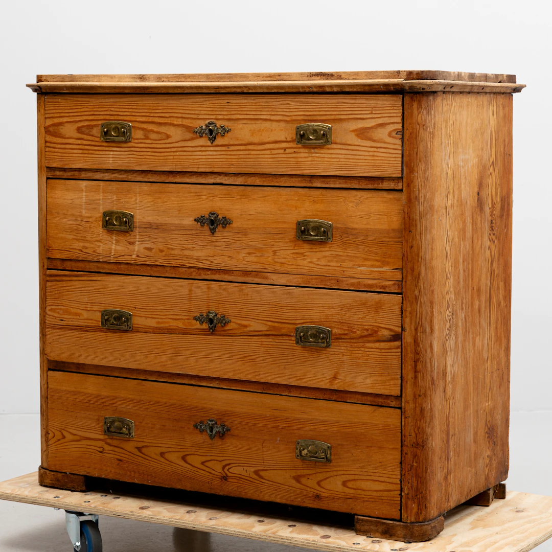 BYRÅ, furu, 1800-tal.