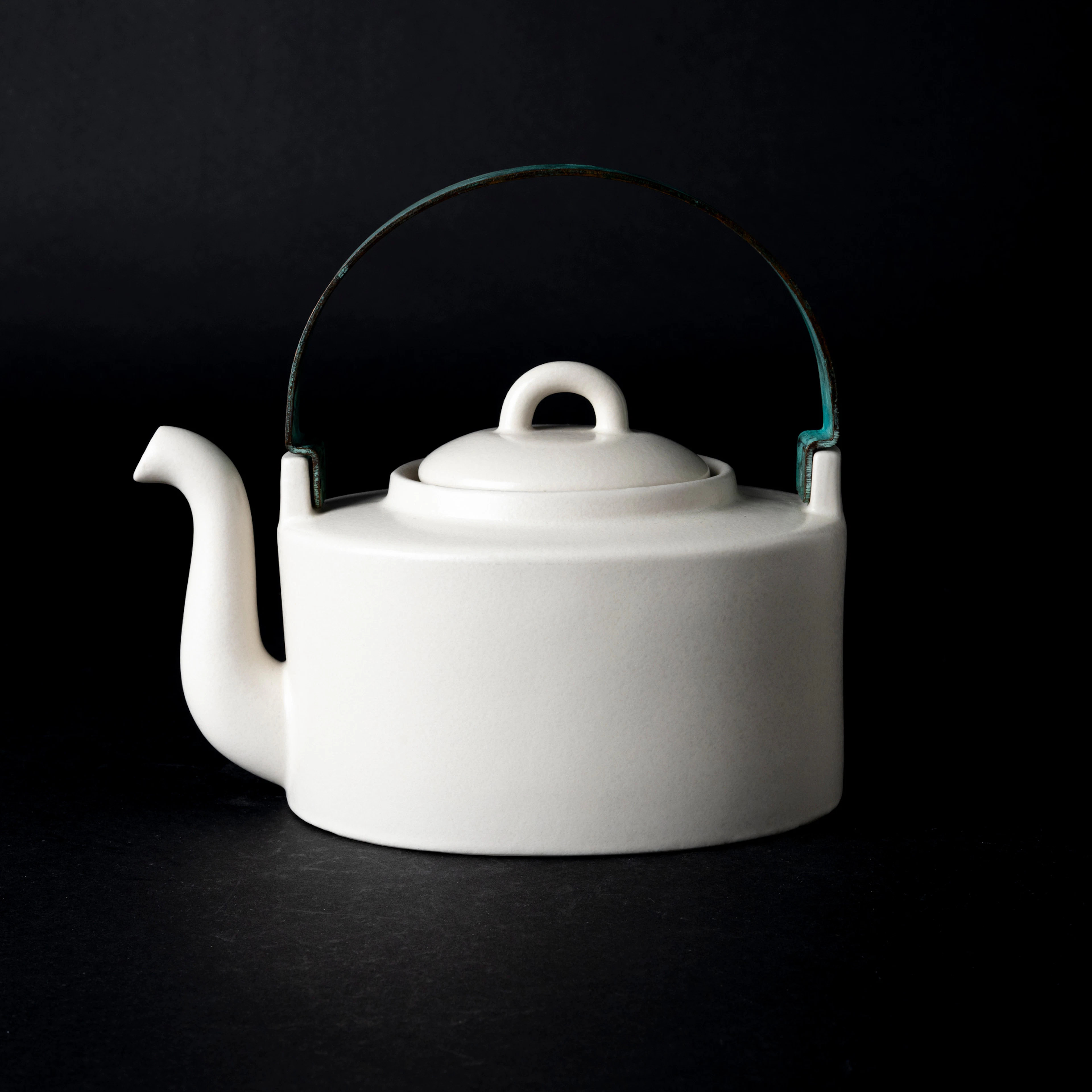 SIGNE PERSSON-MELIN. Tekanna, porslin, Design House Stockholm.