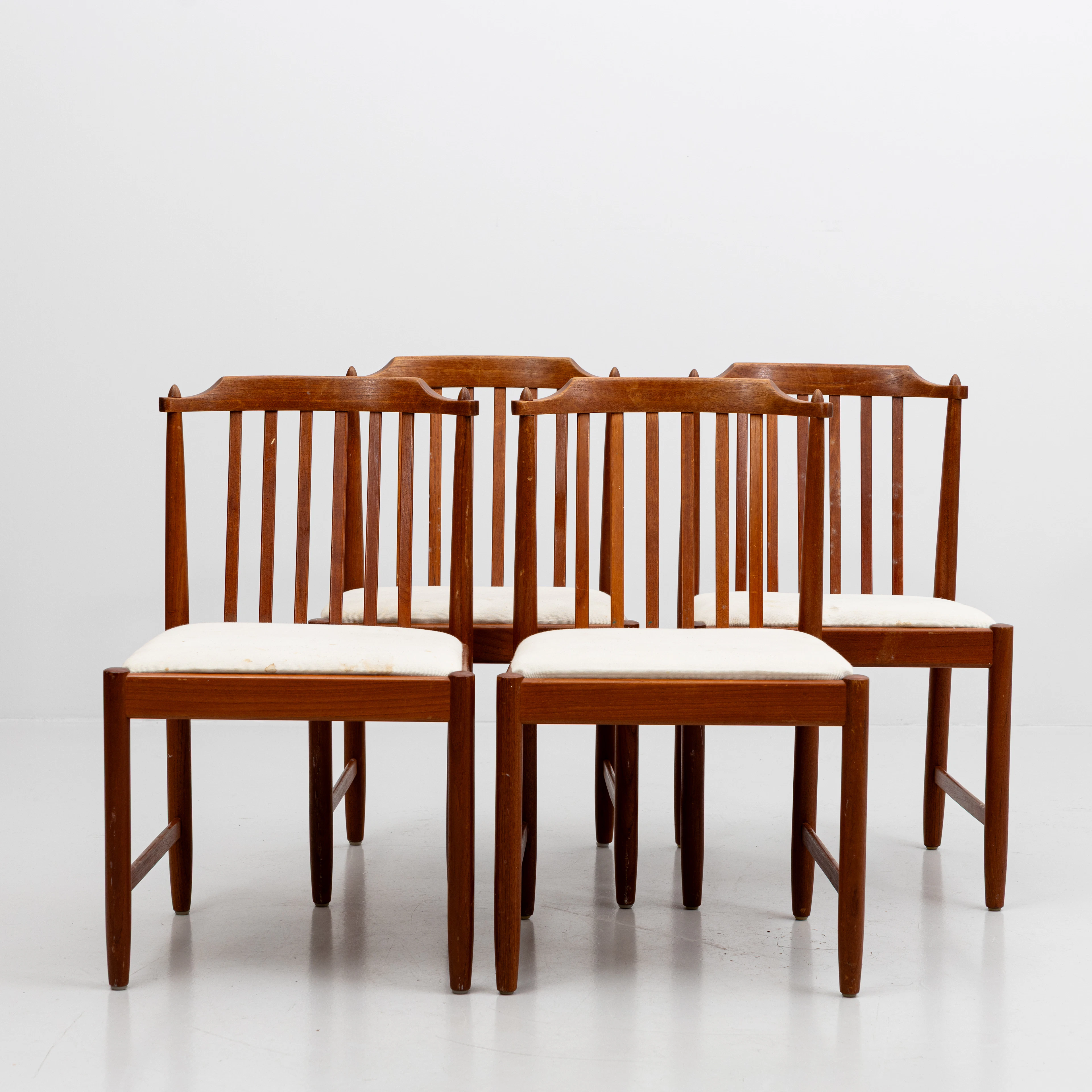 SVANTE SKOGH. stolar, 4 st, "Bosse", teak, 1900-talets andra hälft.