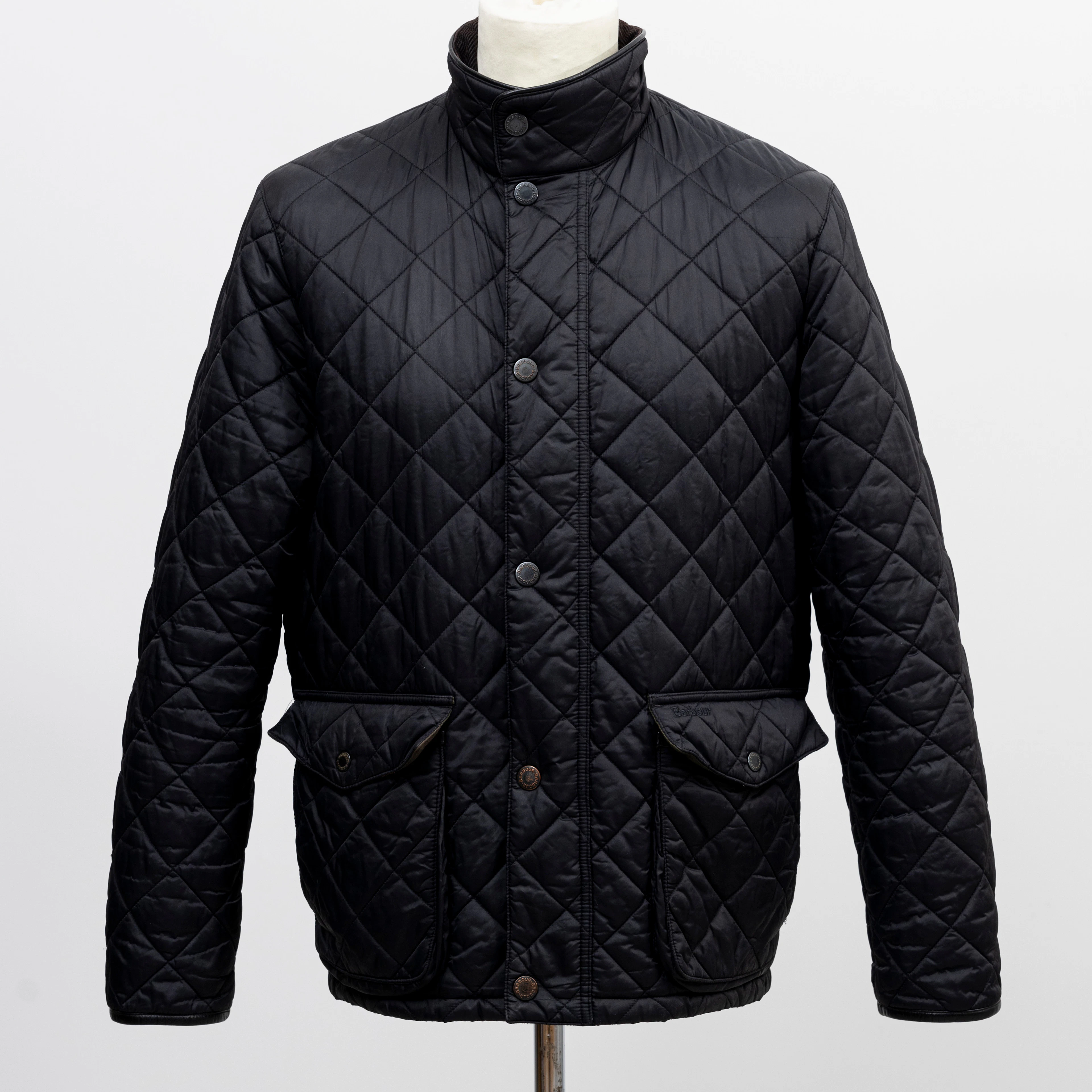 BARBOUR. Jacka, herr Evanton quilt, Sam Heughan, Barbour signature
