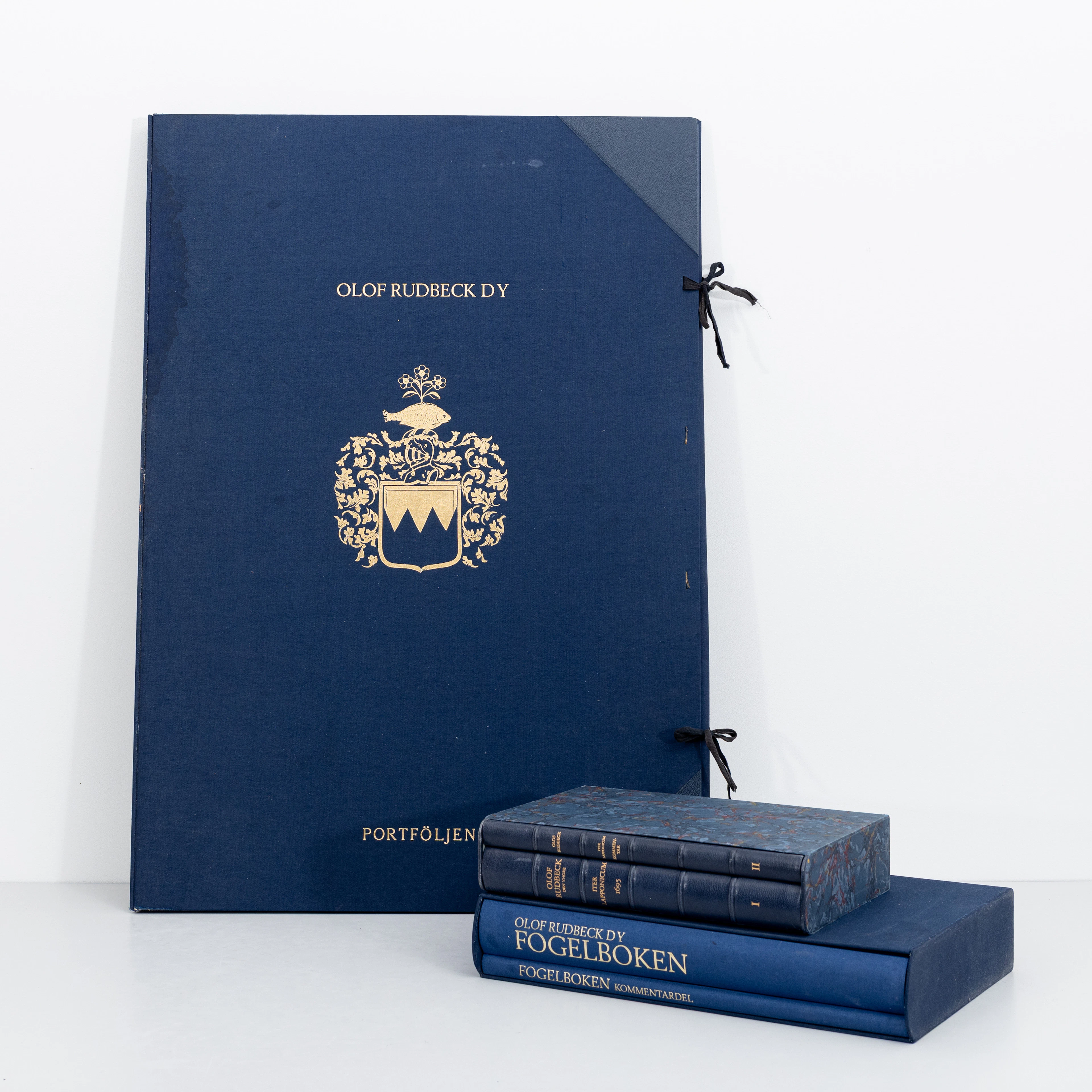 OLOF RUDBECK D.Y. Faksimilutgåvor, portfölj med planscher samt 2 st