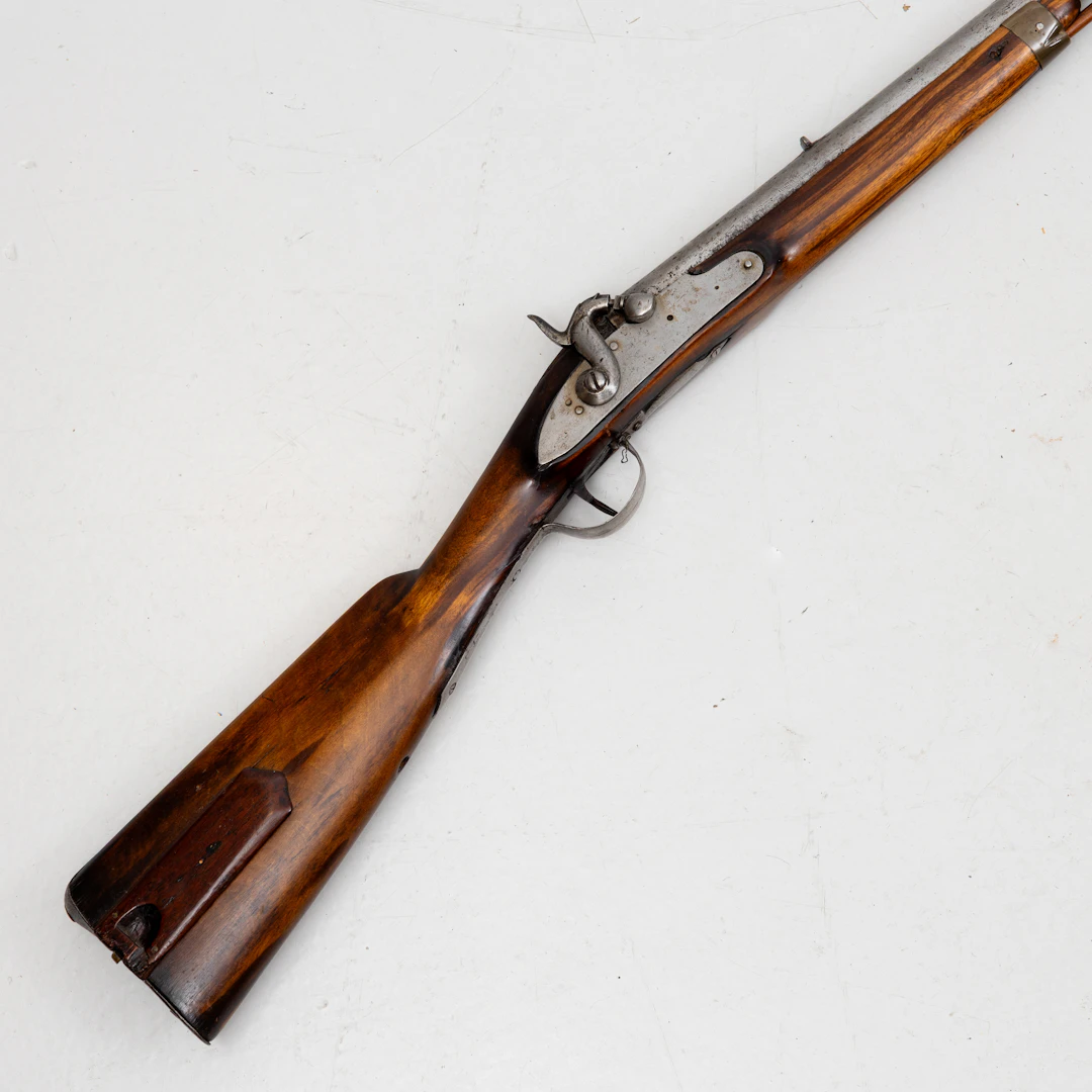 SLAGLÅSGEVÄR, konverterad från flintlås, 1800-tal.