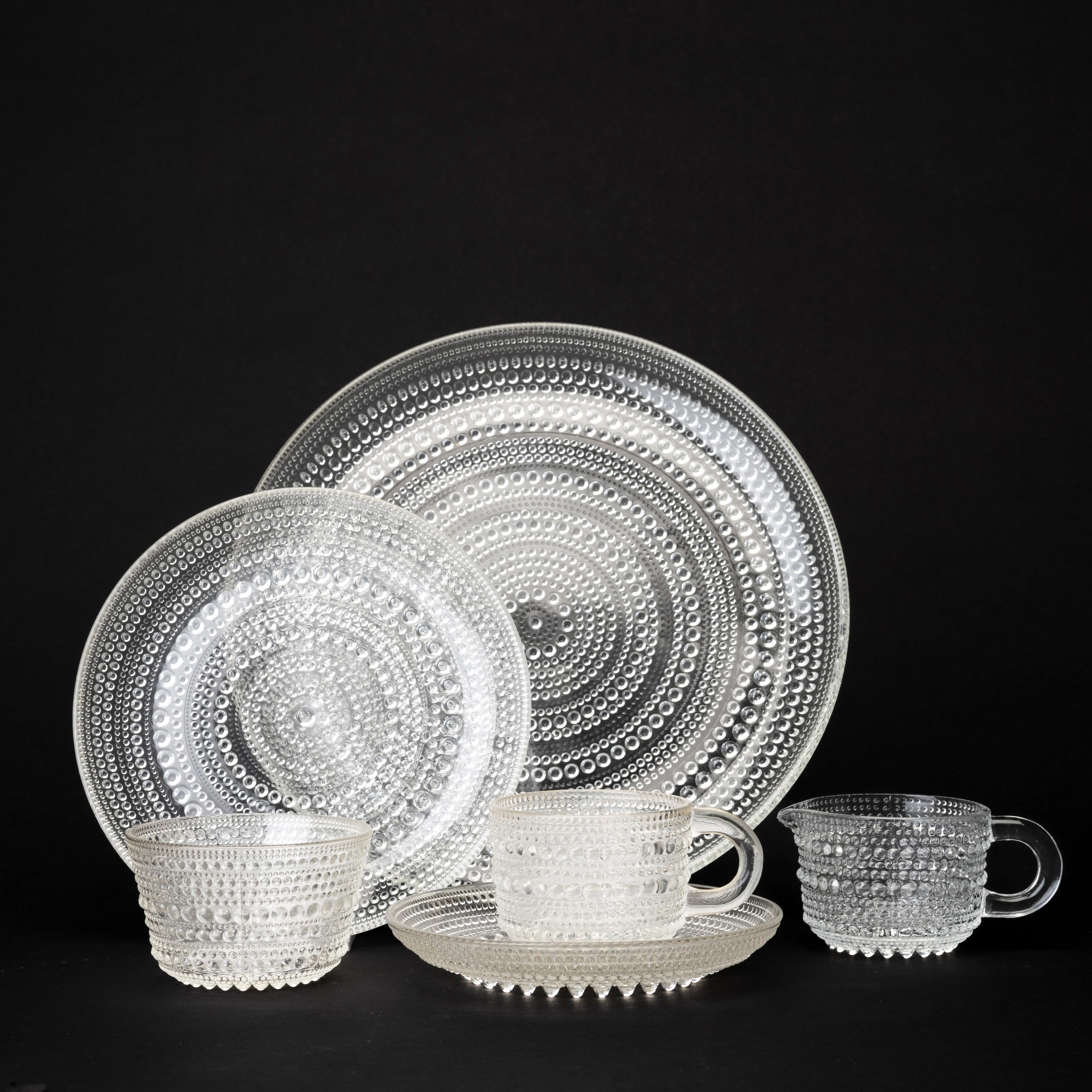 OIVA TOIKKA. Kaffeservis, 26 delar, glas, "Kastehelmi", Iittala.