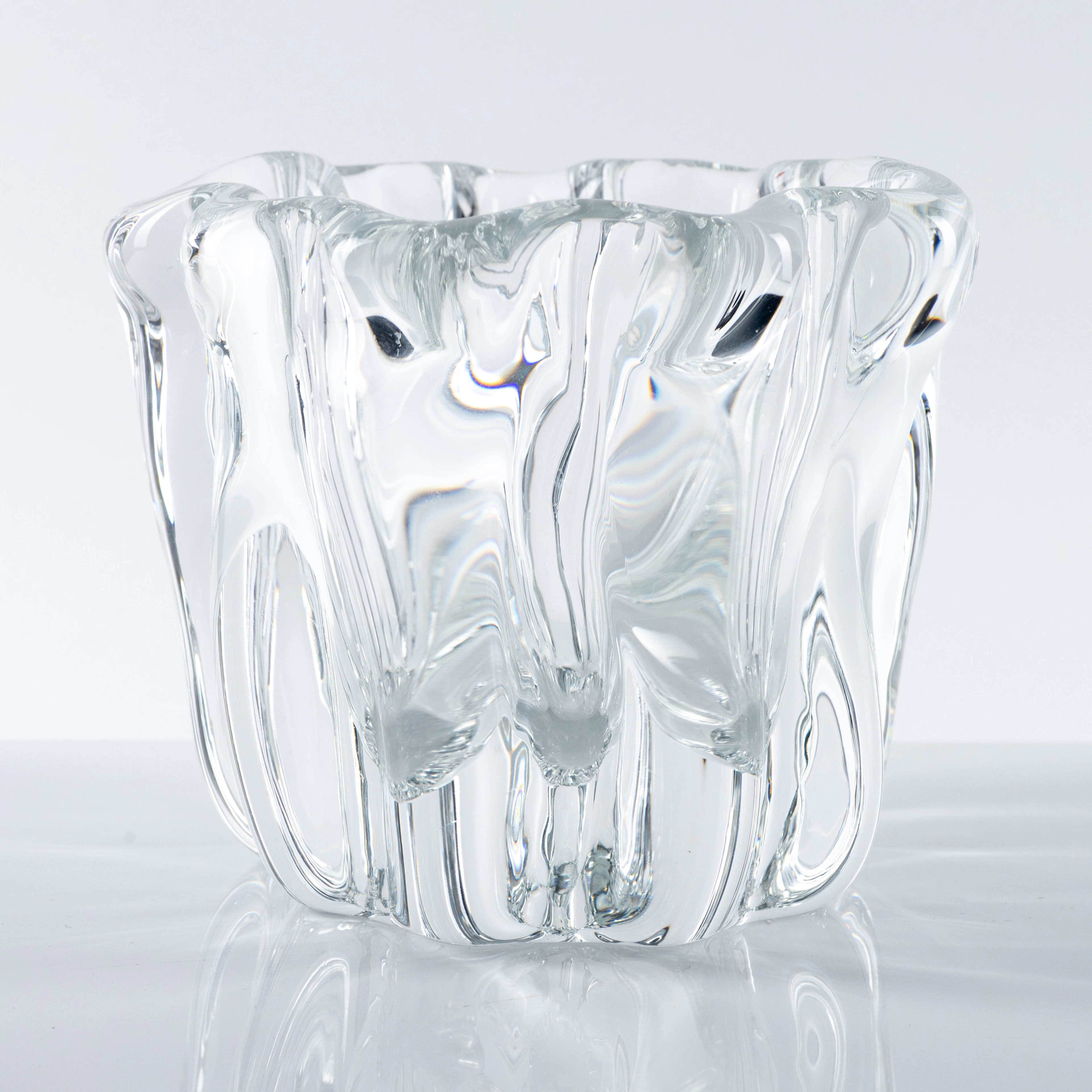 TAPIO WIRKKALA. Vas, glas, signerad, daterad 1988.