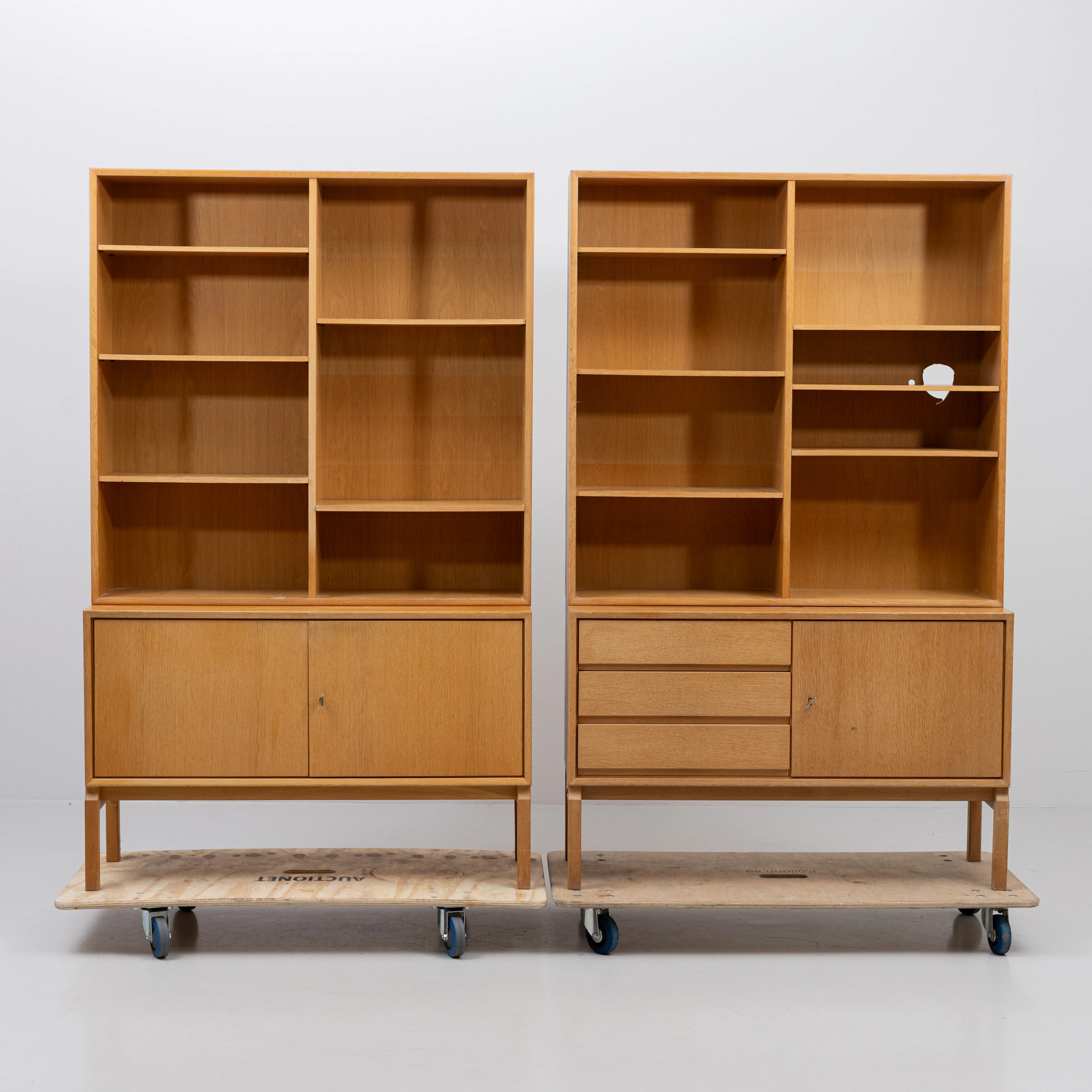 MARIAN GRABINSKI. Bokhyllor, 2 st, ekfanér, "MTP-serien", IKEA, 1960-tal.