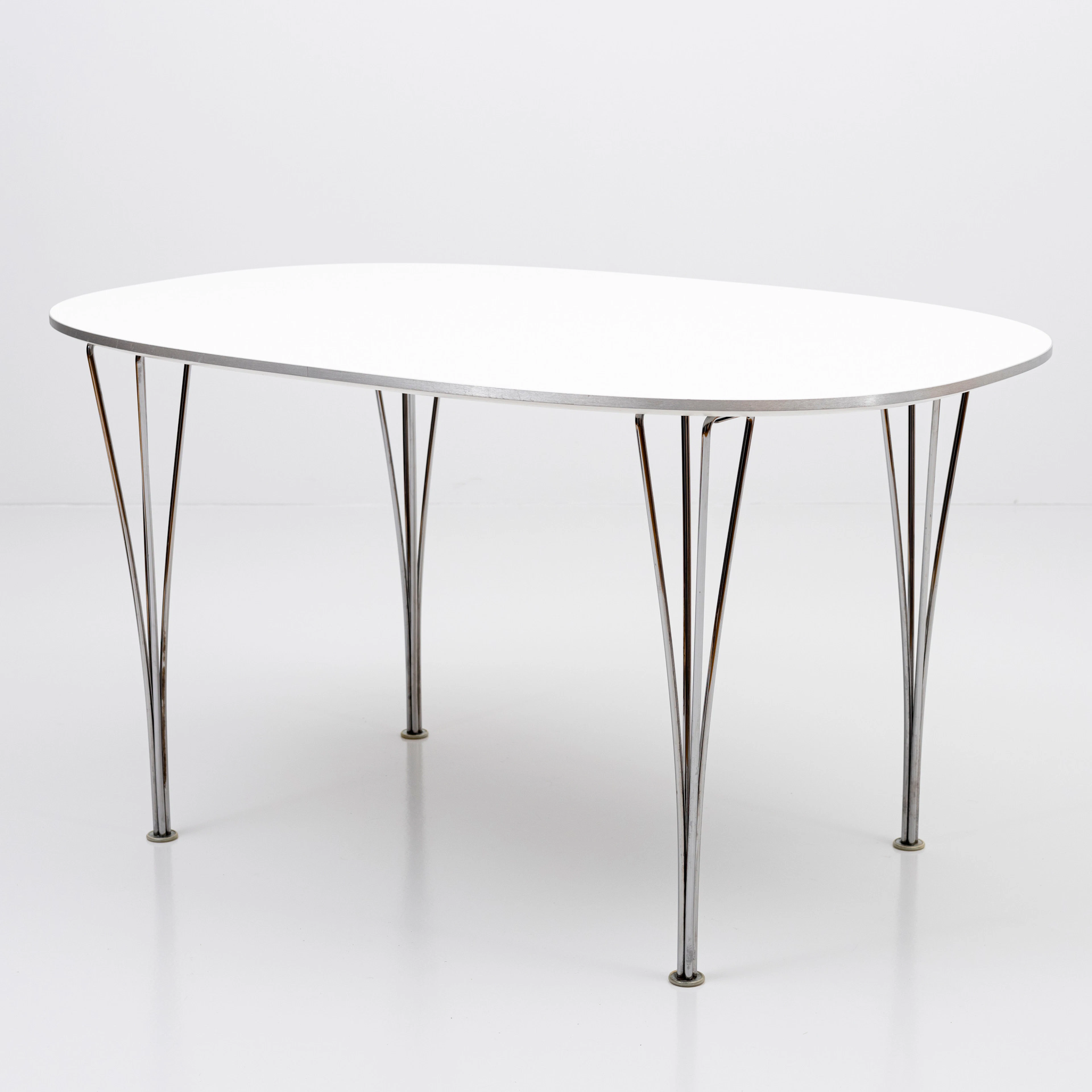 PIET HEIN, BRUNO MATHSSON & ARNE JACOBSEN. Matbord, "Superellips"