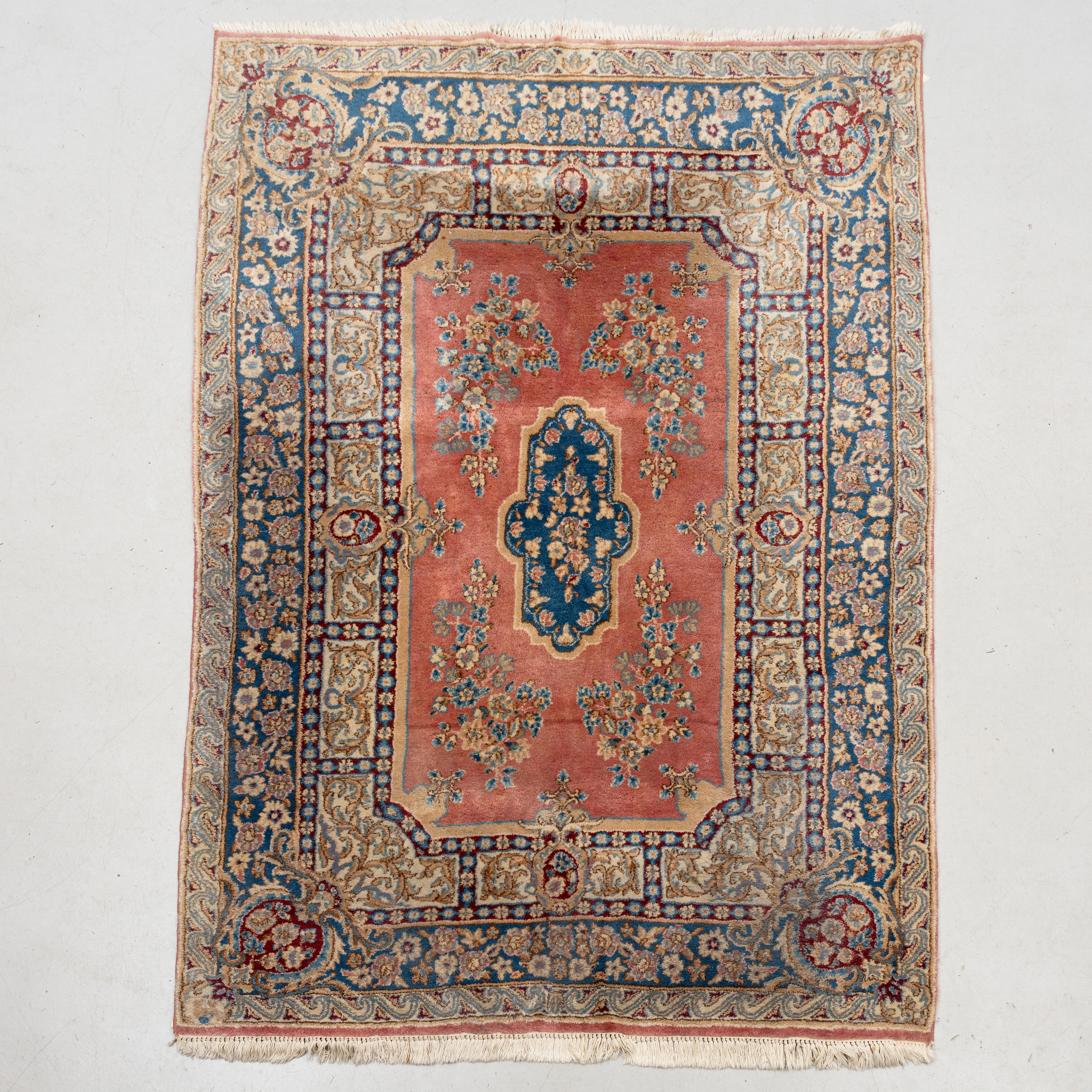 MATTA, Kirman, ca 234 x 160 cm.