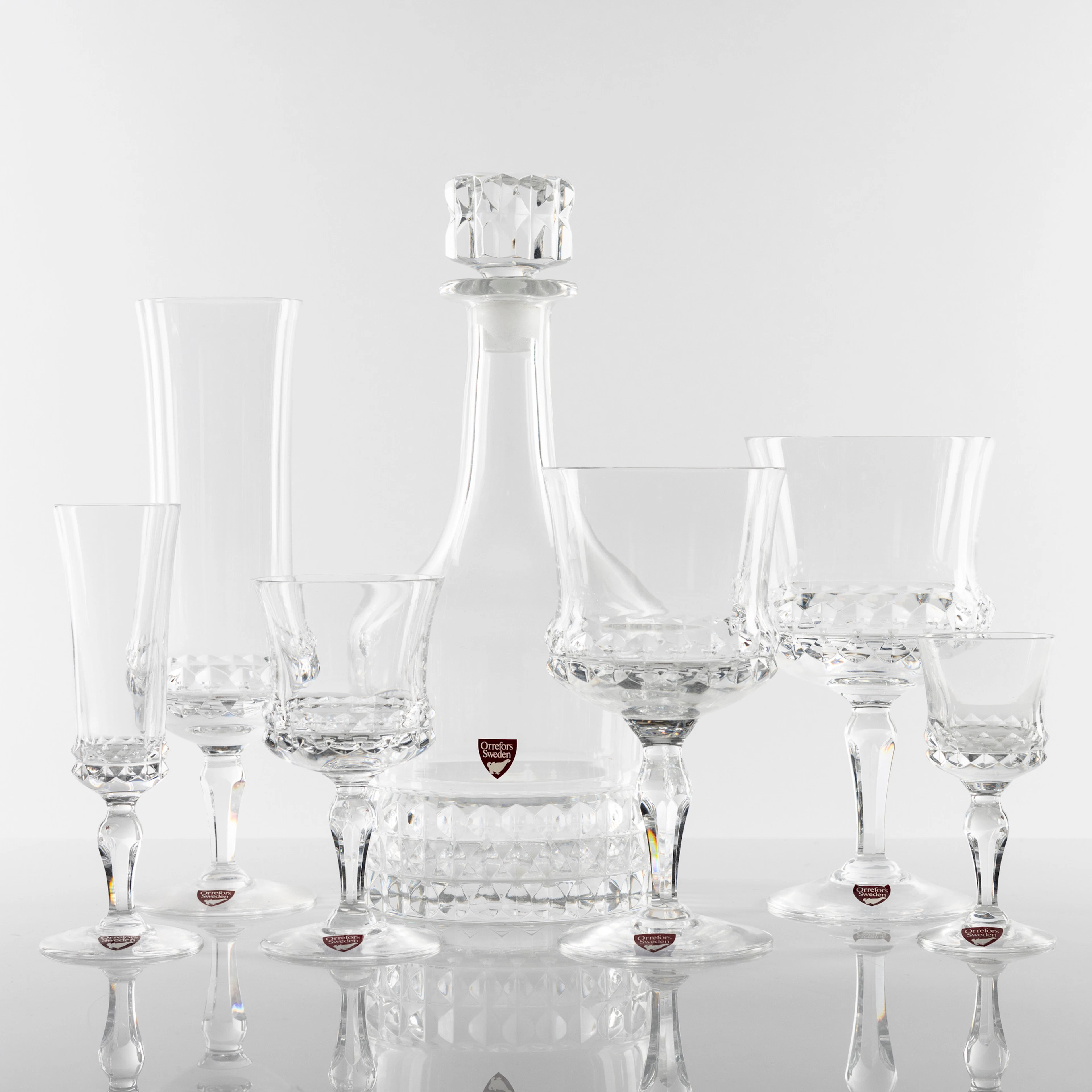 INGEBORG LUNDIN. Glasservis, 47 delar, "Silvia", Orrefors.