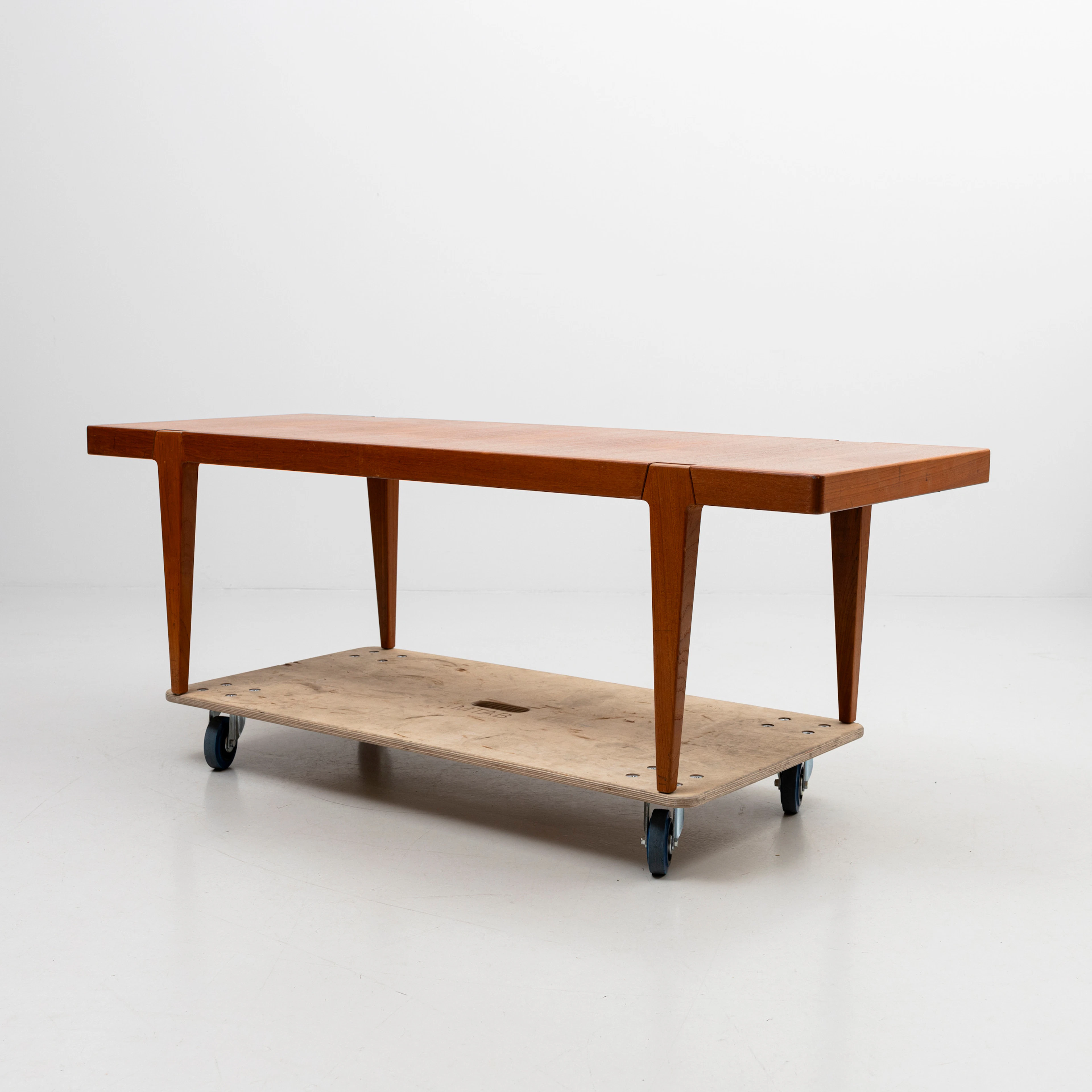 ERIK WÖRTZ. Soffbord, teak, "Brando", IKEA, 1960-tal.