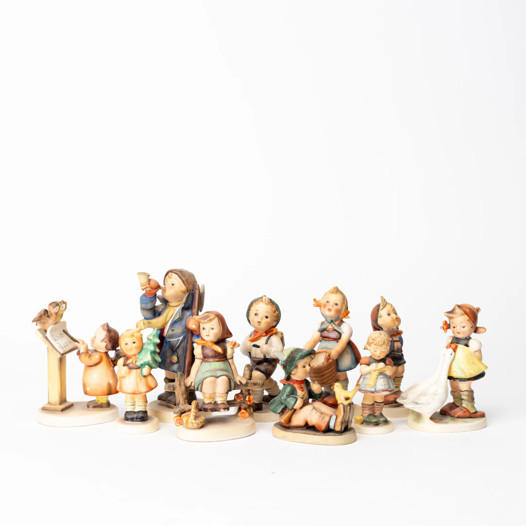 FIGURINER, 10 st, Goebel / Hummel, porslin, Tyskland.