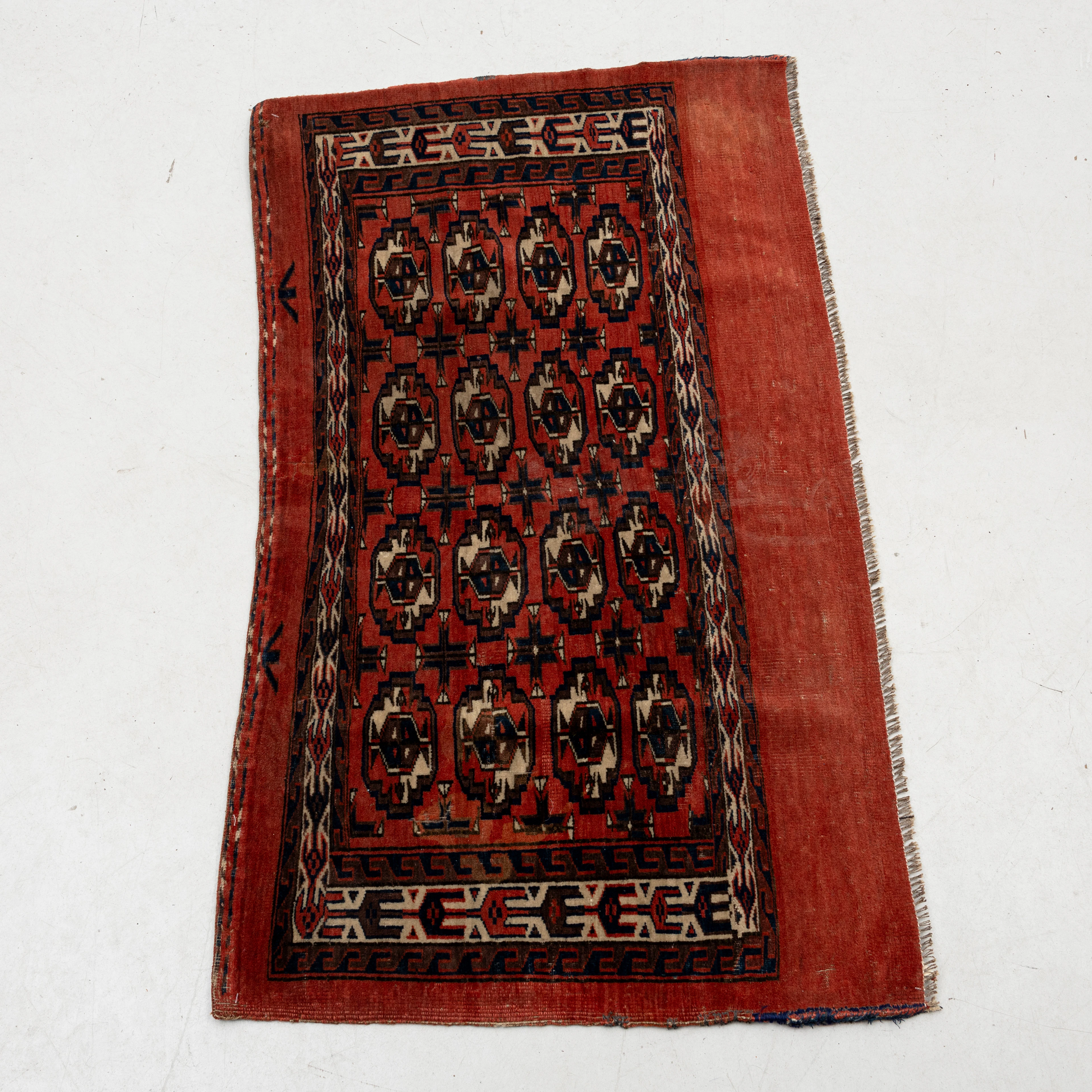 MATTA, Turkmen, Chuval, ca 113,5x67,5 cm.