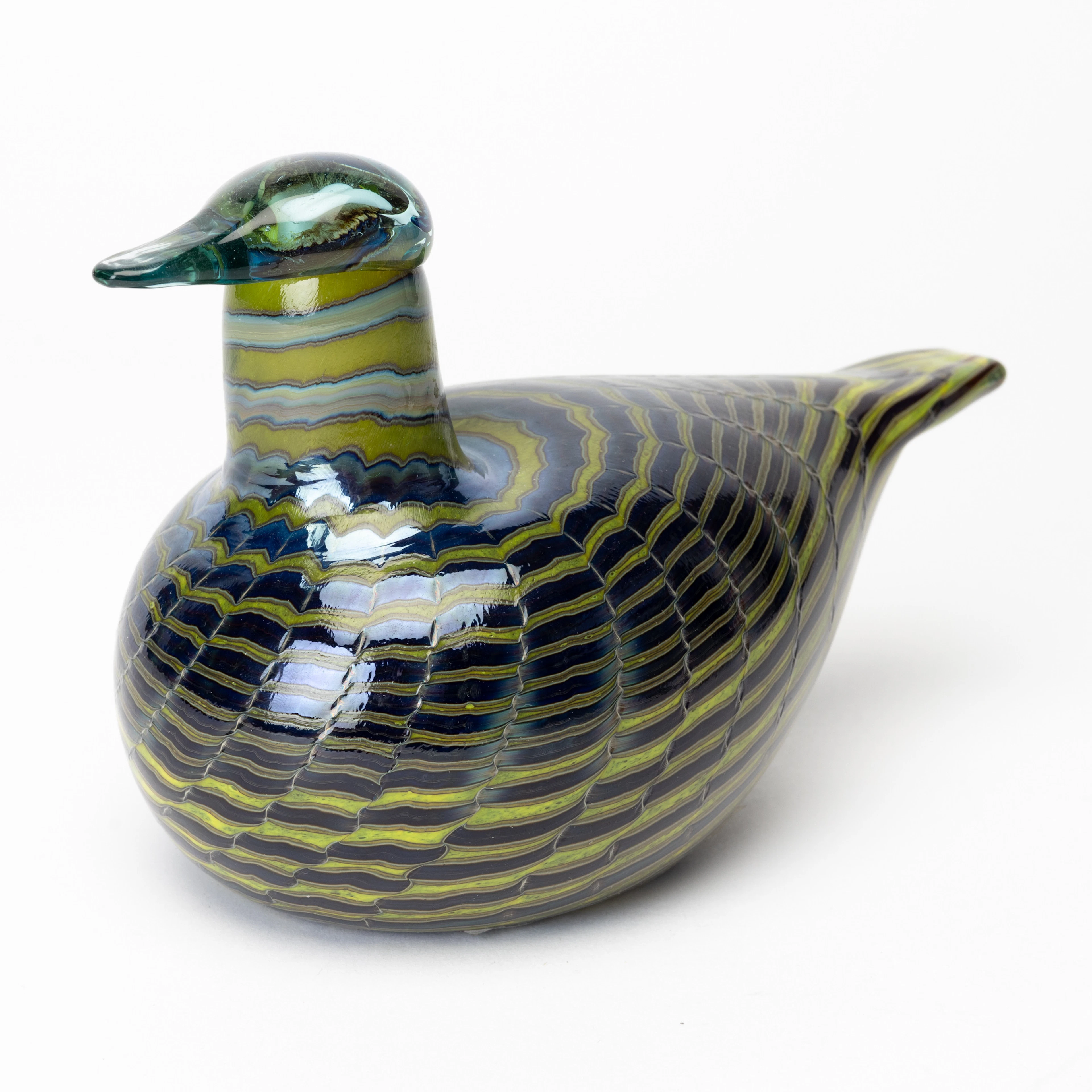 OIVA TOIKKA. Figurin, "Tavitar", Nuuttajärvi / Notsjö, Finland, glas, signerad.