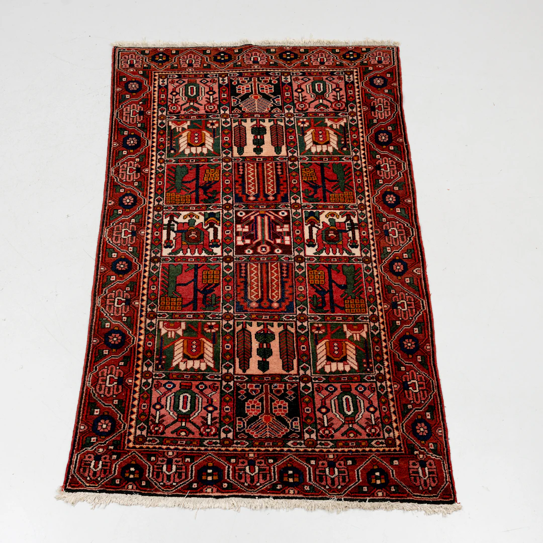 MATTA, Bakhtiari, ca 200 x 130 cm.