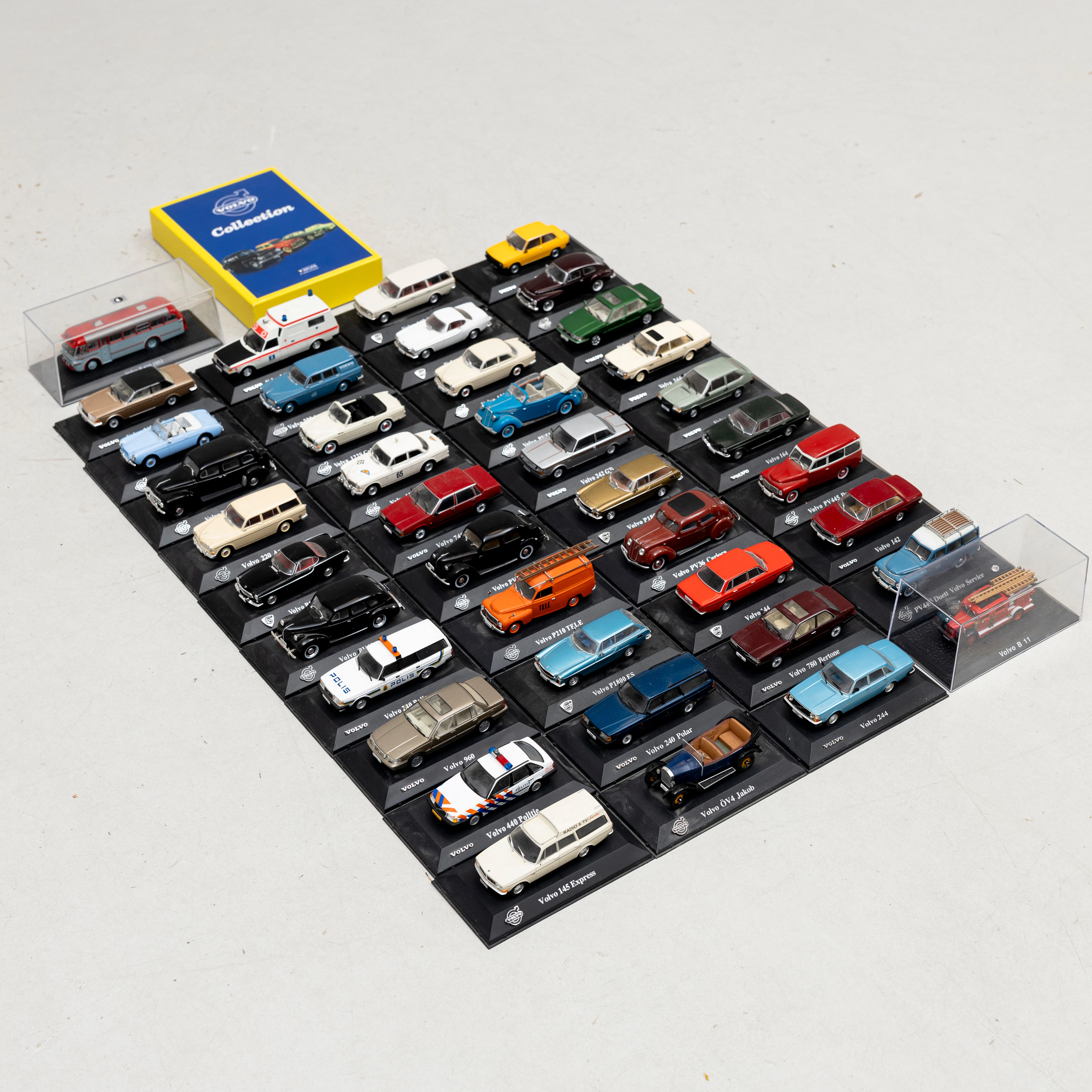MODELLBILAR, 41 st, Volvo Collection, Editions Atlas Collections, 2000-tal.