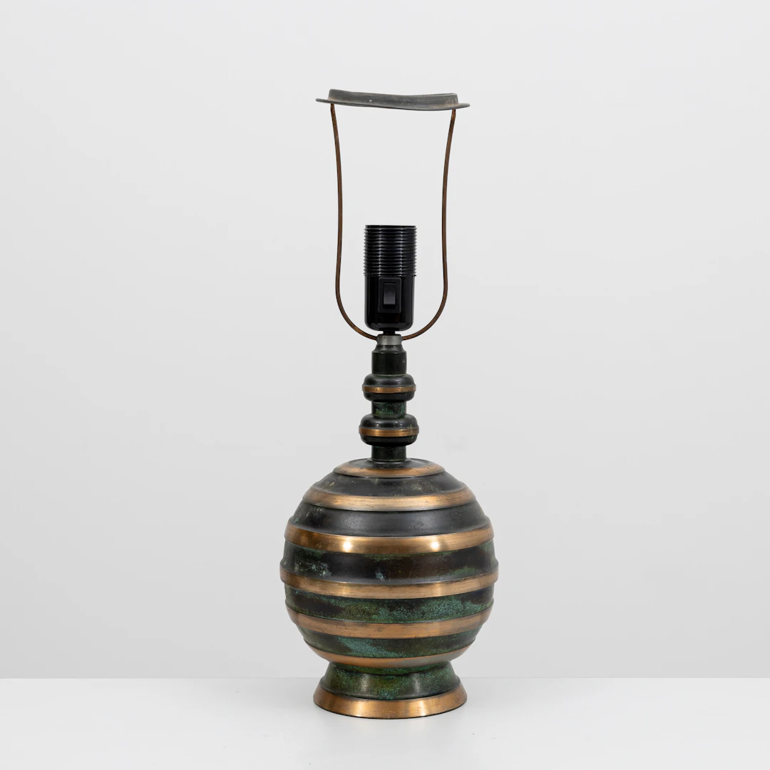 BORDSLAMPA, Art deco, patinerad metall, 1930-tal.