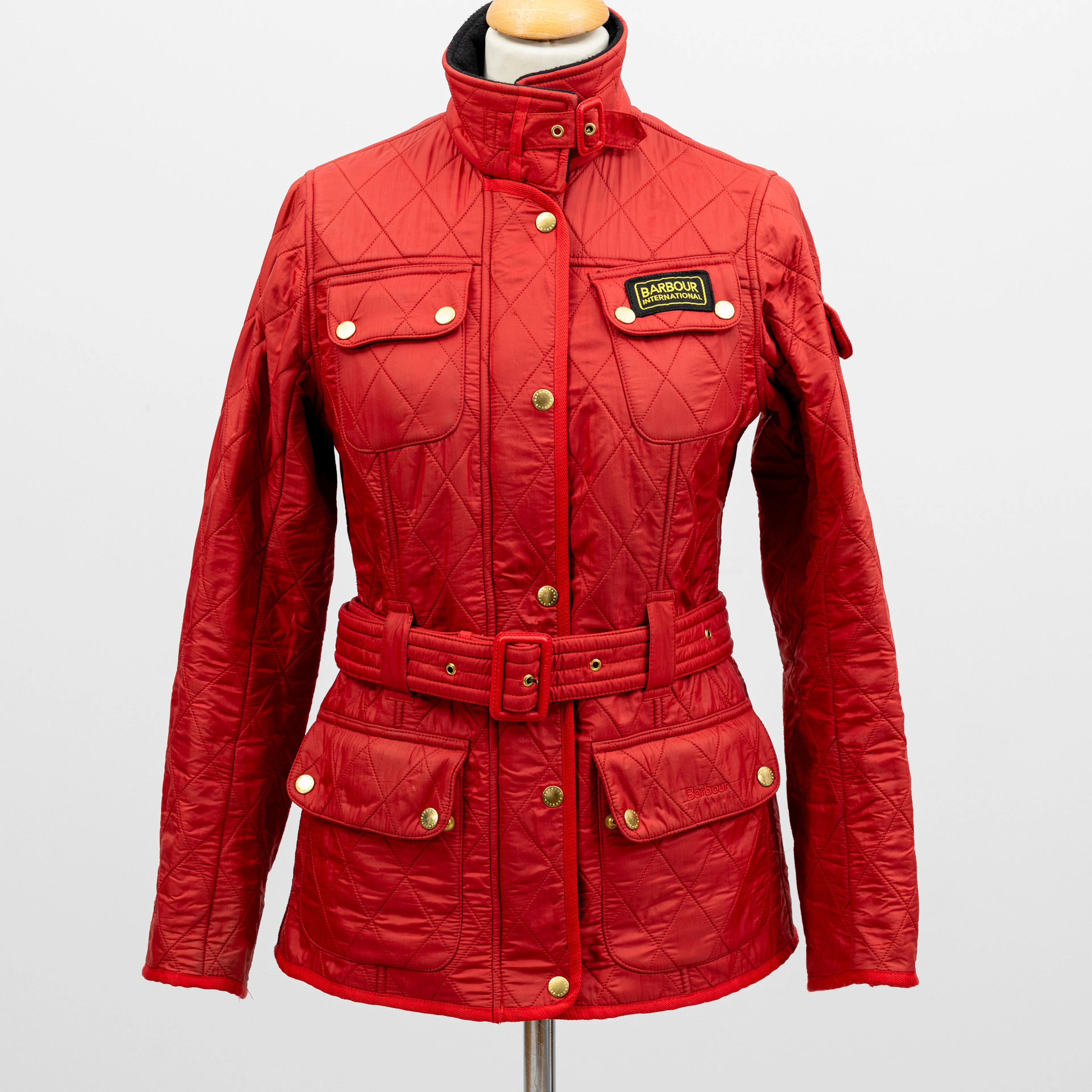 BABOUR. Jacka, "Barbour International Quilt", England, storlek UK 8/EU 34.