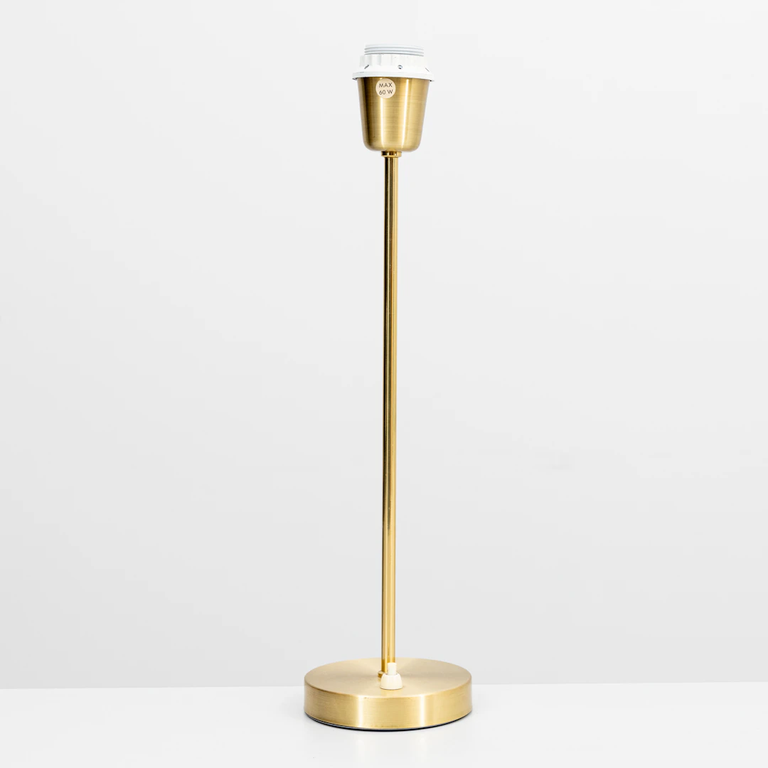 BORDSLAMPA, mässing, märkt AHX 02, 1900-tal.