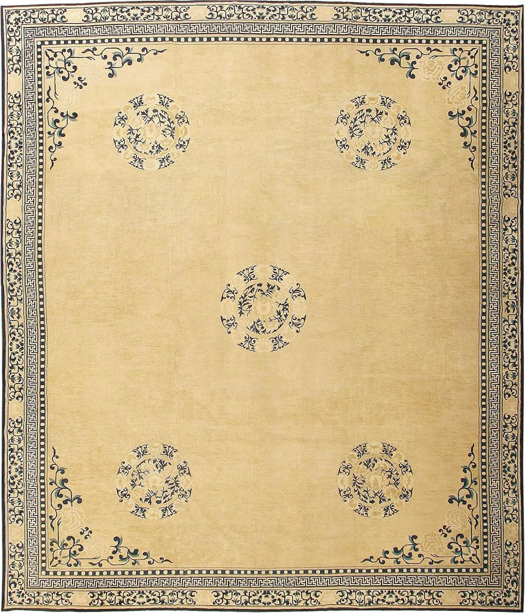 Oversized Chinese-Design Rug - 15 ft 11 in x 13 ft 10 in (4.85 m x 4.22 m)