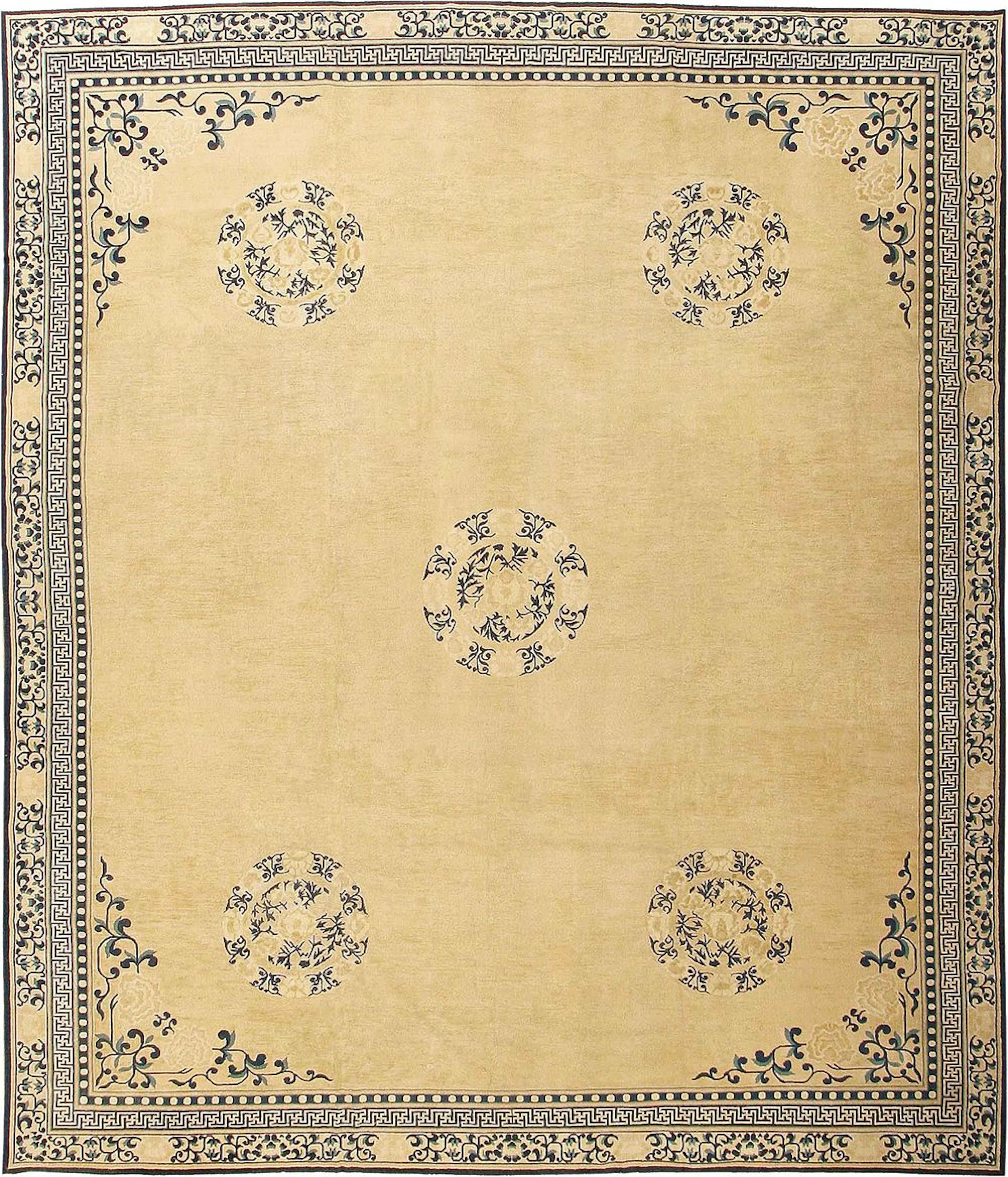 Oversized Chinese-Design Rug - 15 ft 11 in x 13 ft 10 in (4.85 m x 4.22 m)