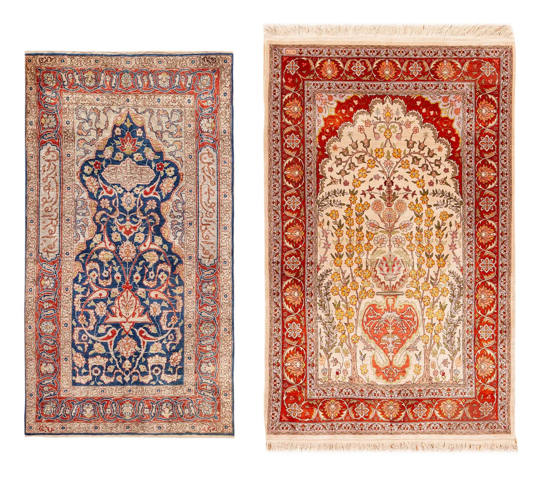 No Reserve - Pair of Vintage Turkish Silk Hereke Prayer Rugs - Mid-20th
