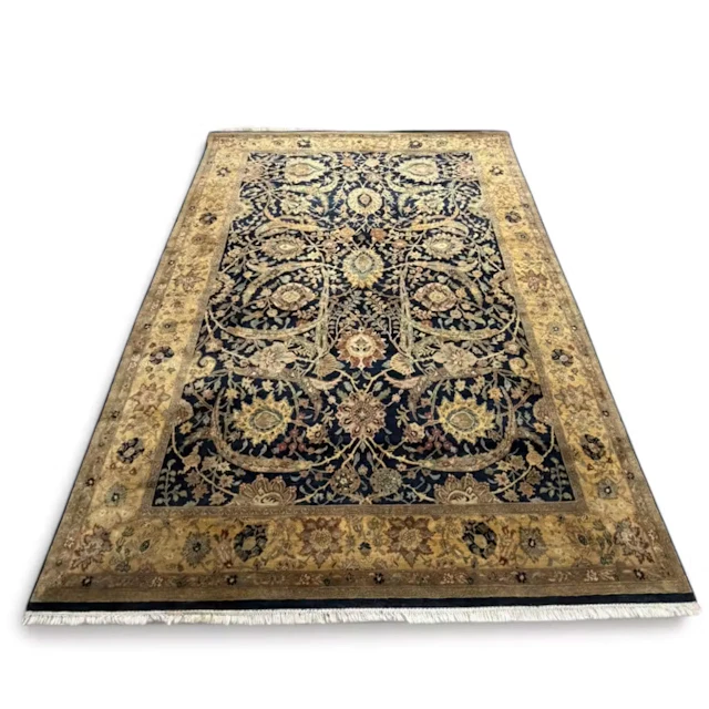Lot 49: 13'11" x 9'8" Sultanabad-Style Carpet