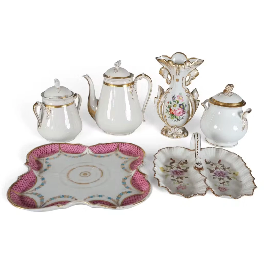 Lot 292: Six-Piece French & English Porcelain Group