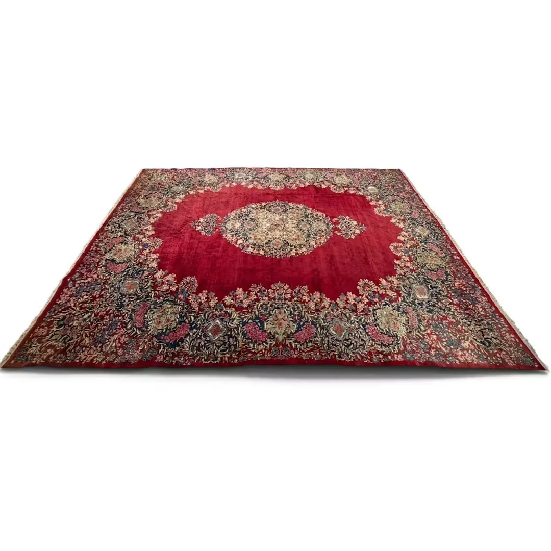 Lot 46: 16'5" x 11'7" Kerman-Style Palace Carpet