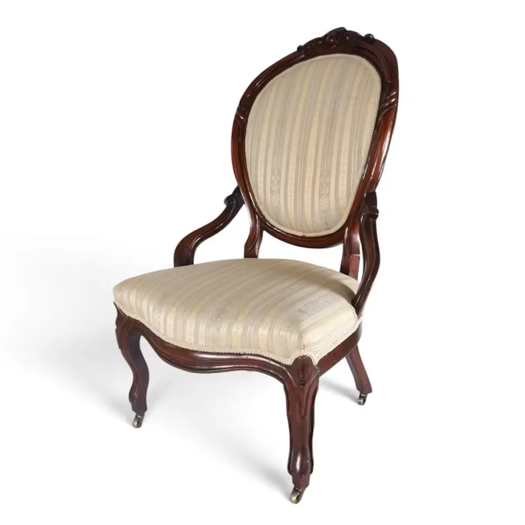 Lot 259: Rococo Revival Rosewood Parlor Chair