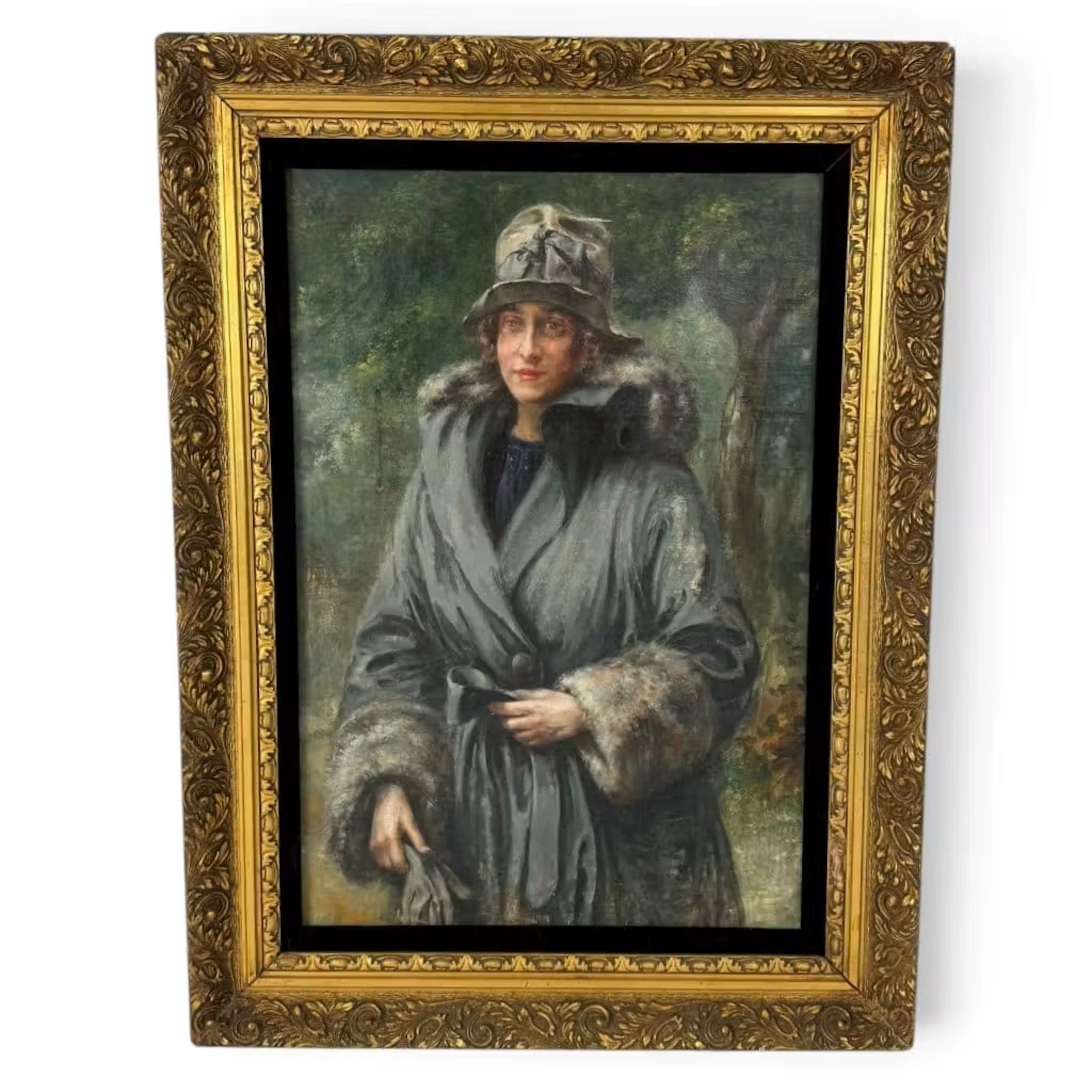 Lot 33: Continental School Portrait of a Woman