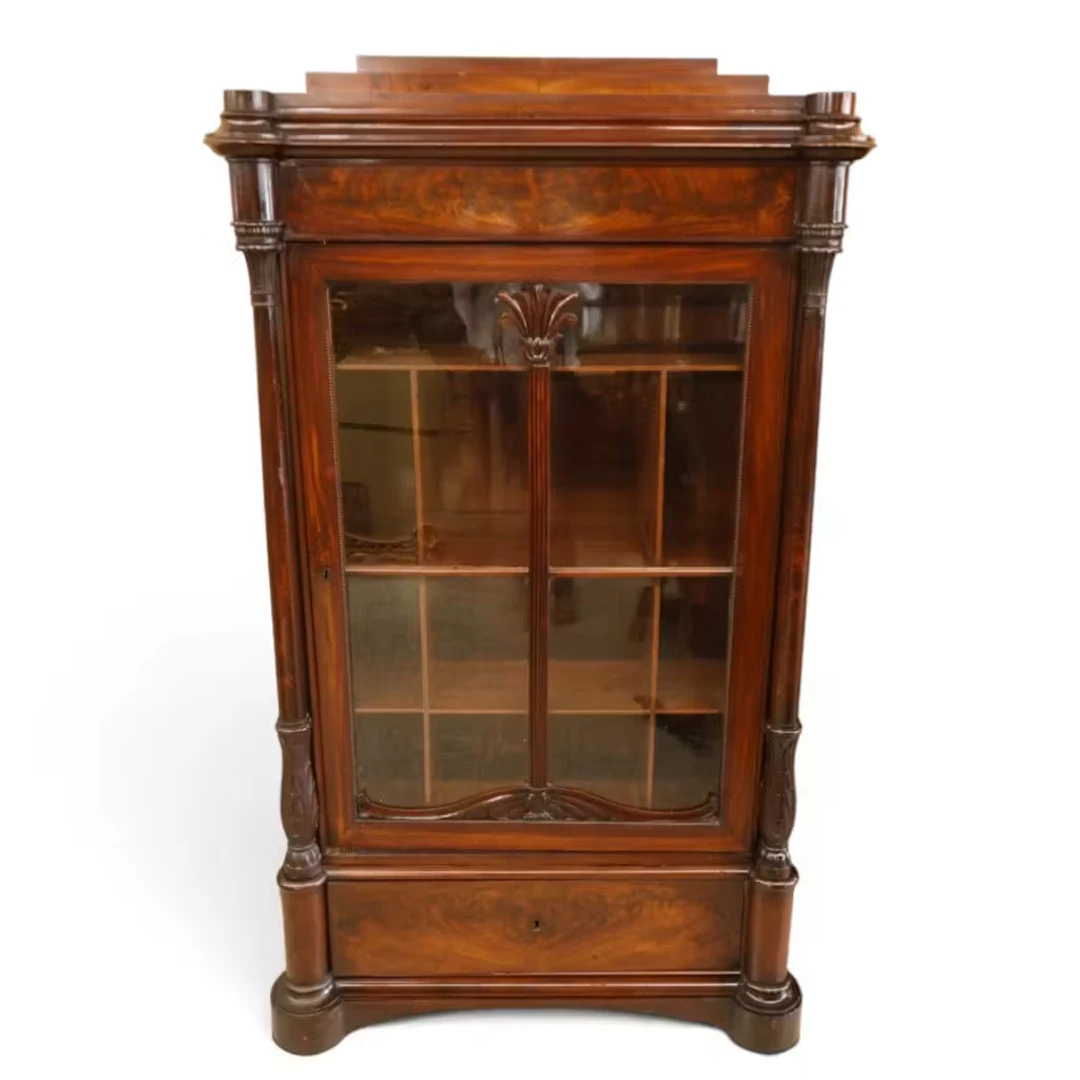 Lot 114: Classical Mahogany Vitrine Cabinet