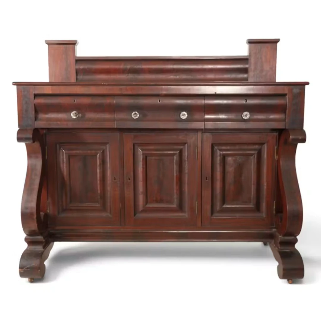 Lot 152: Large Empire Mahogany Plantation Server