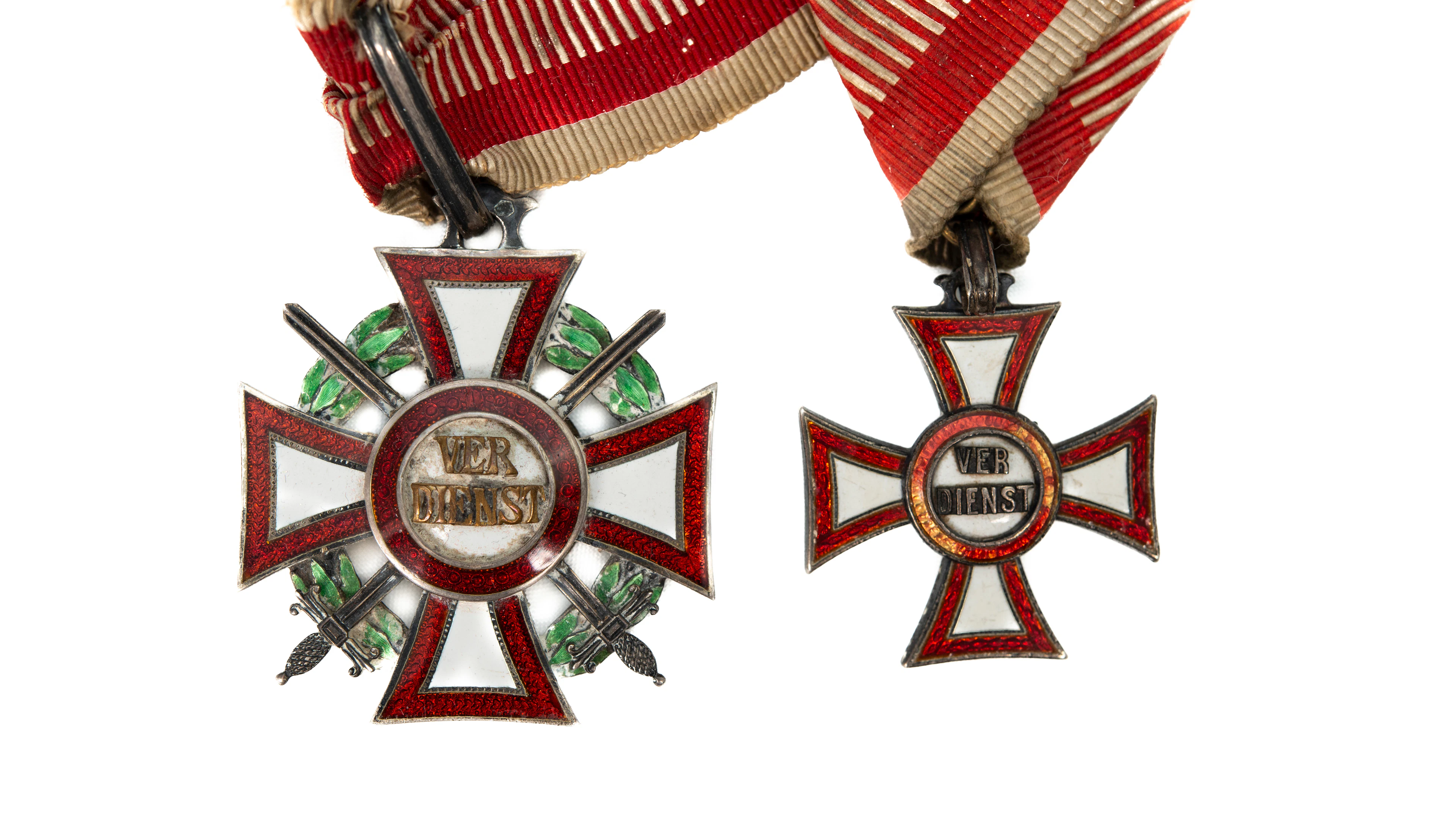 MILITARY MERIT CROSS (2)