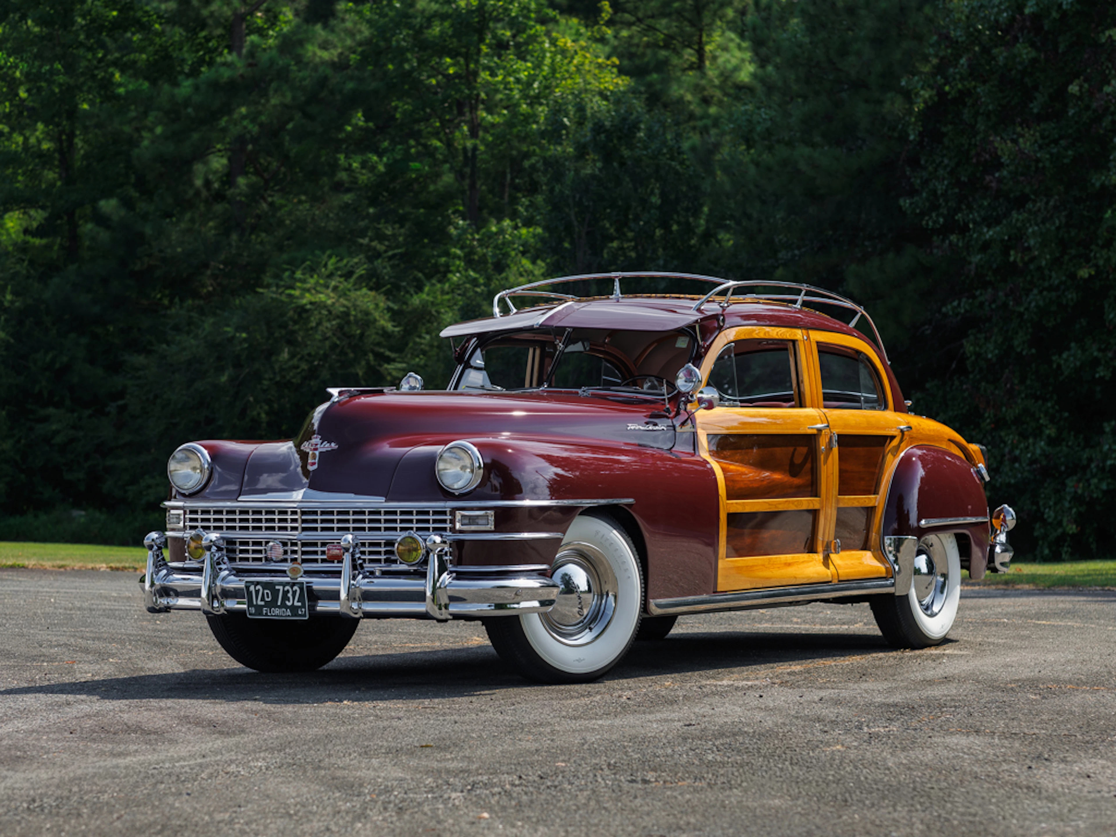 1947 Chrysler Town and Country Sedan 'Big Red'