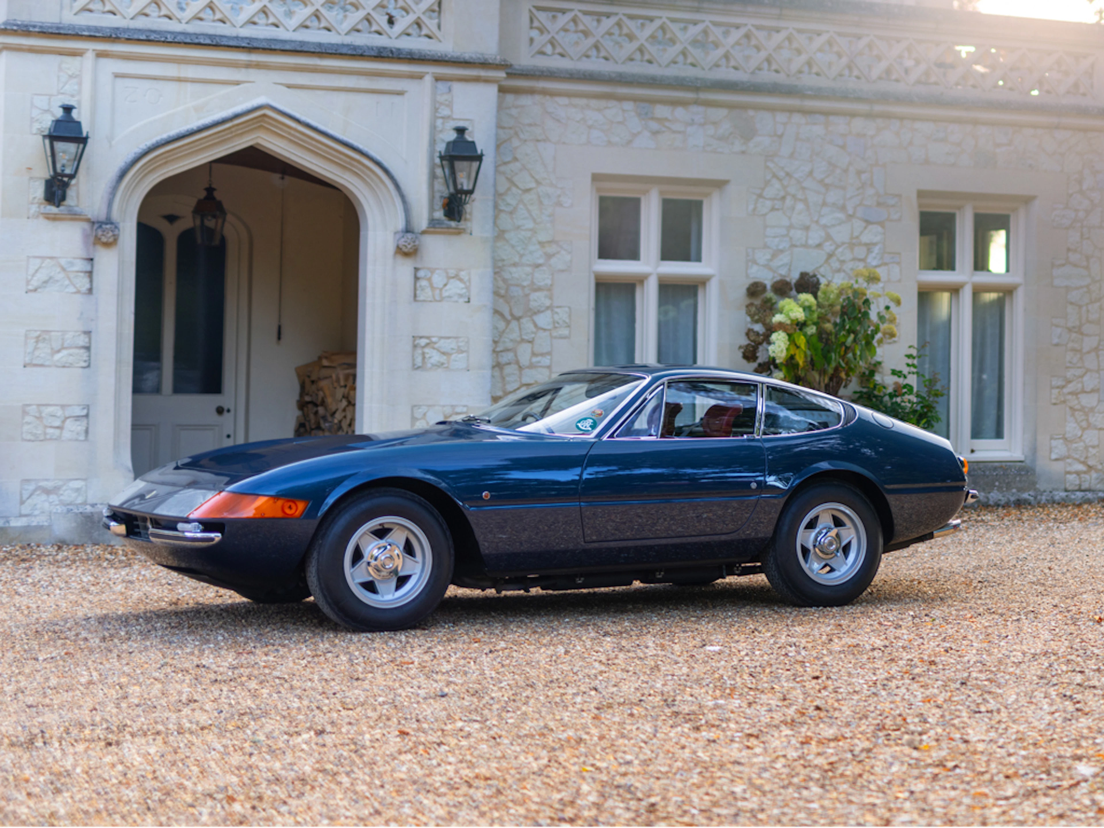 1971 Ferrari 365 GTB/4 Daytona Berlinetta by Scaglietti