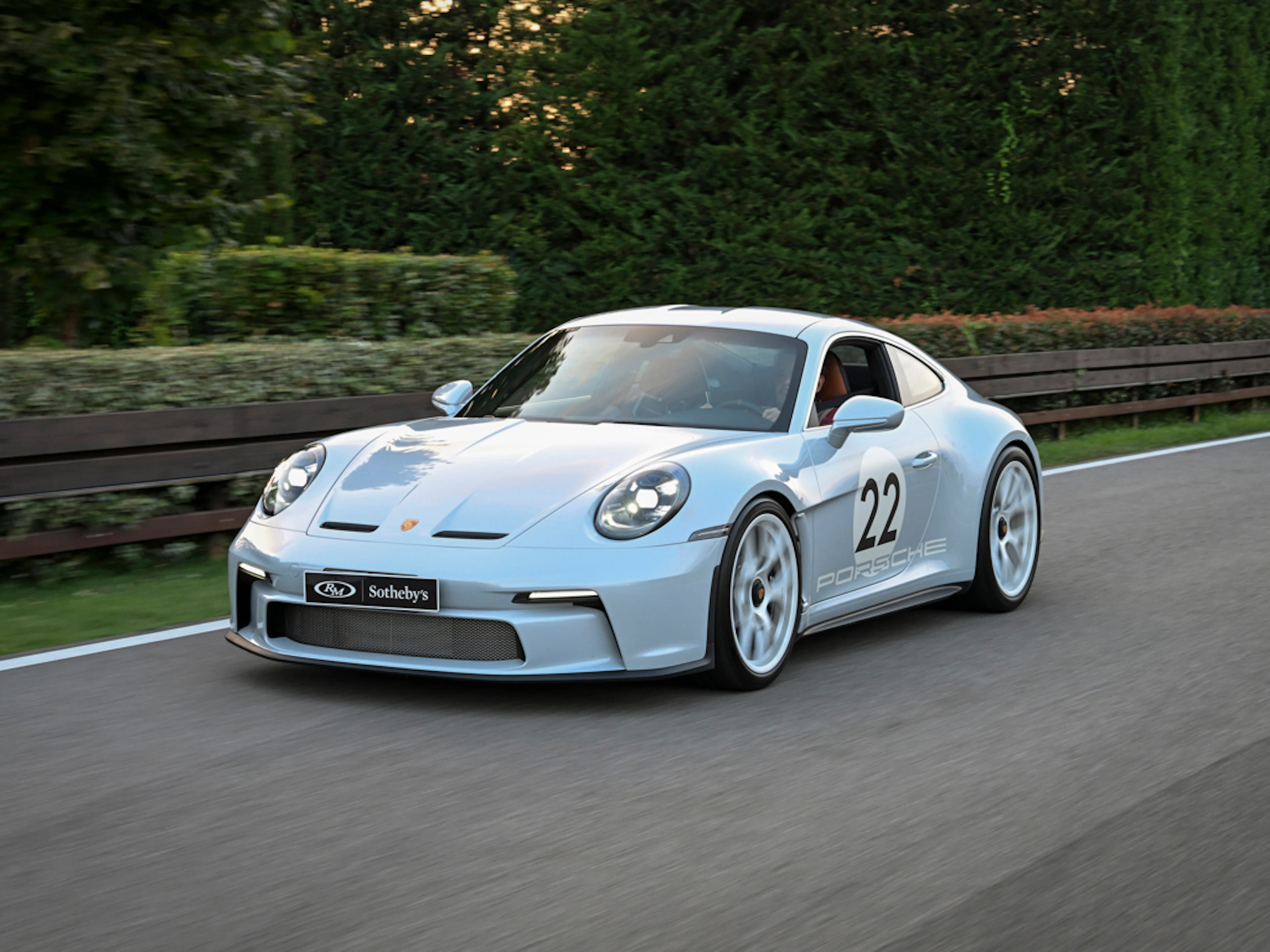 2024 Porsche 911 S/T