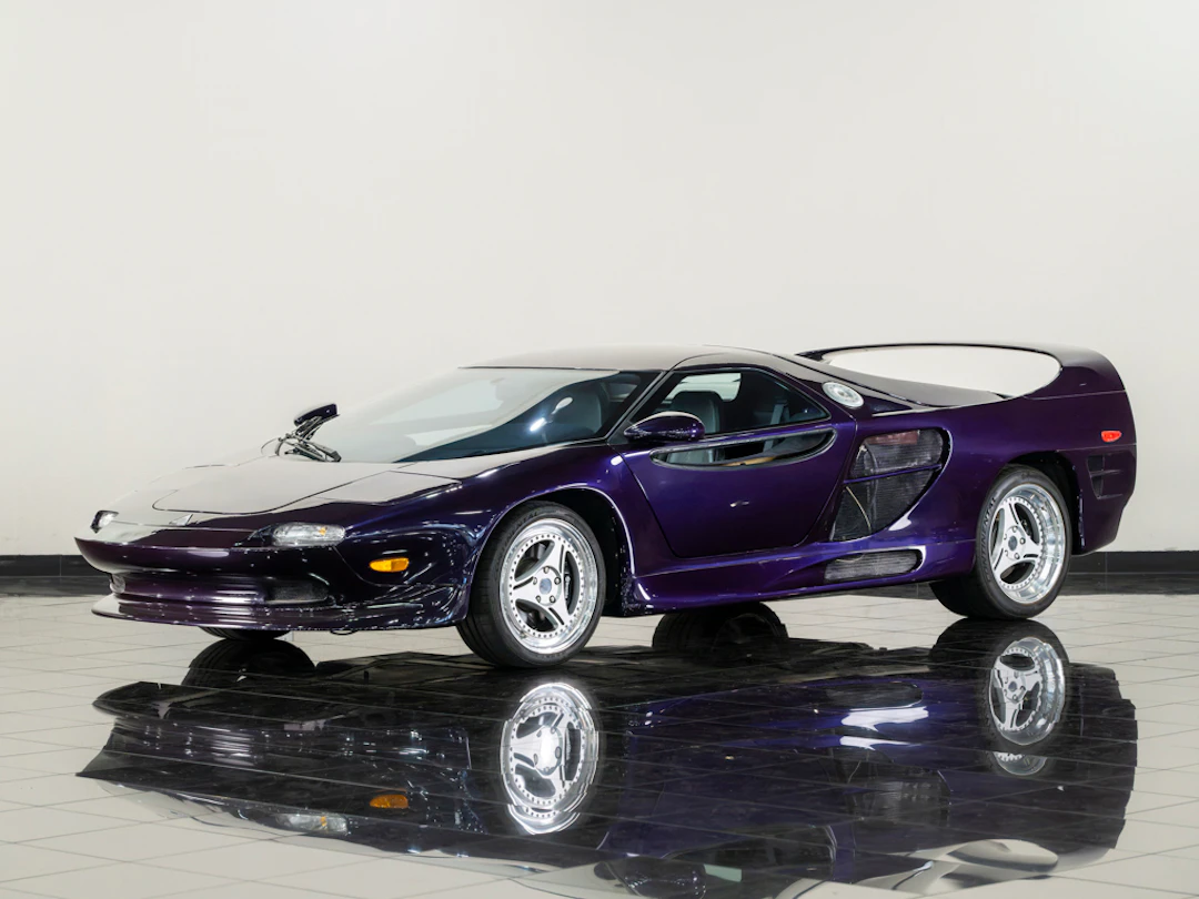 1996 Vector M12
