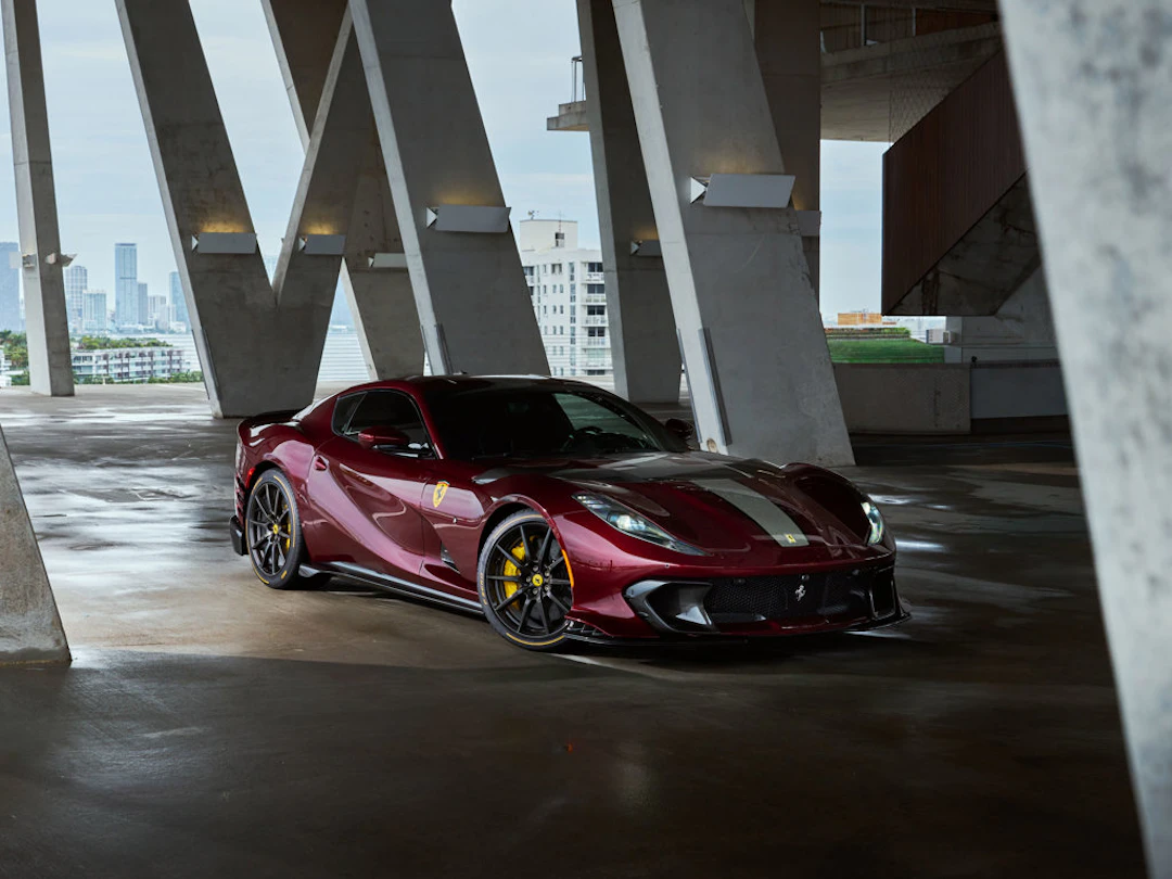 2023 Ferrari 812 Competizione