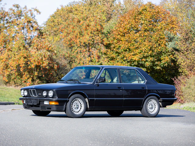 1986 BMW M5