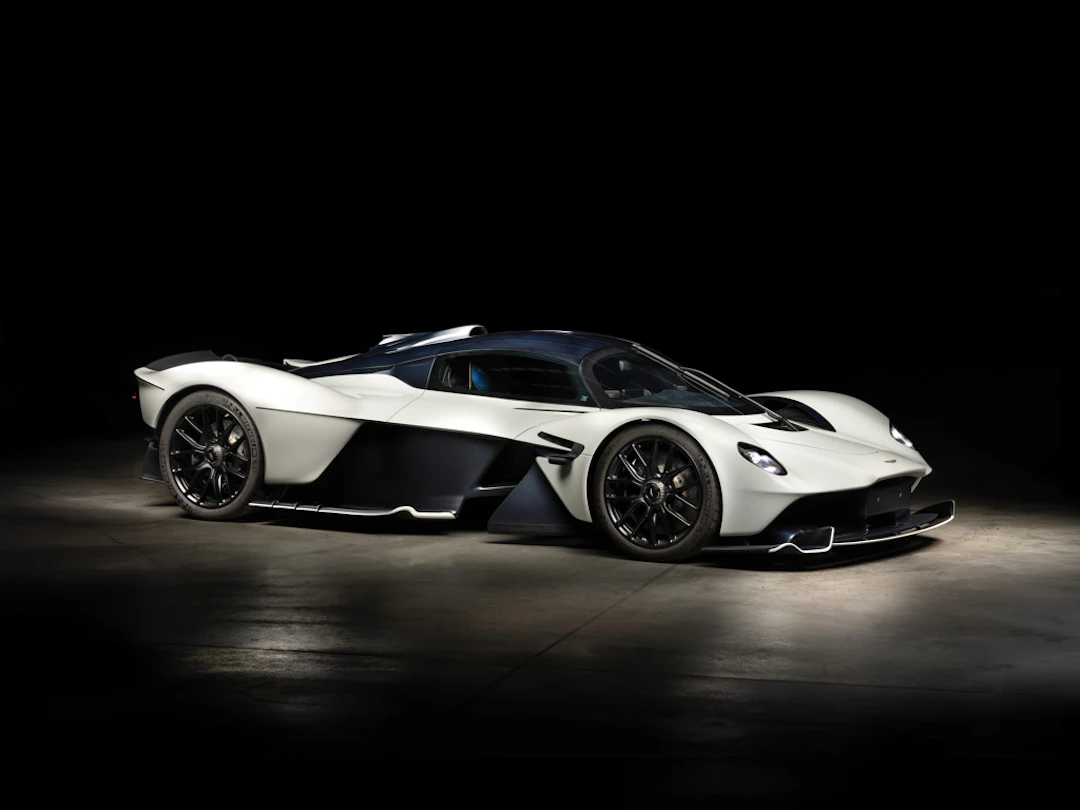 2023 Aston Martin Valkyrie Coupé