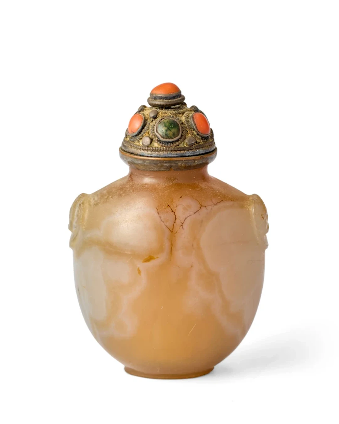 A Chinese banded agate snuff bottle Qing dynasty
