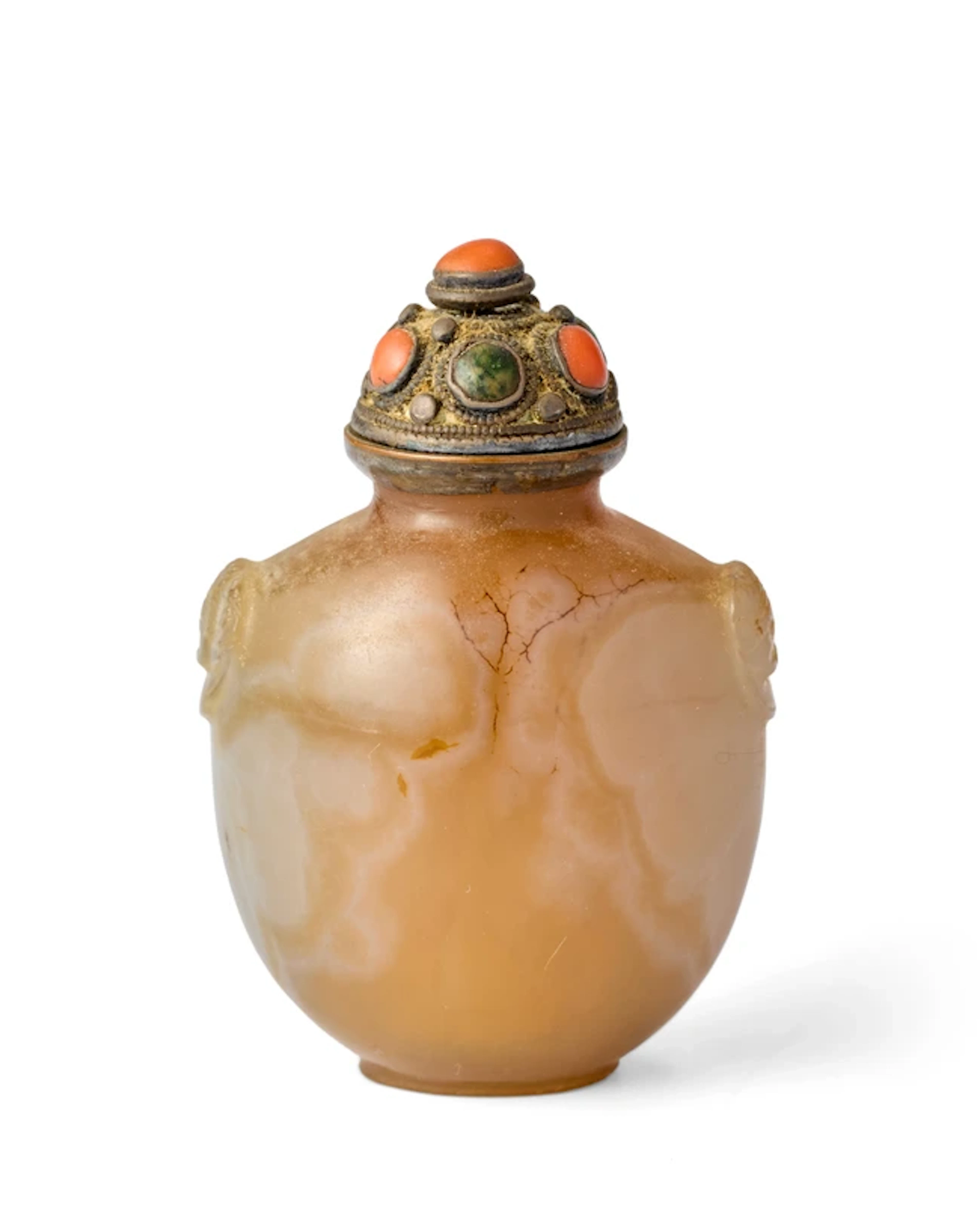 A Chinese banded agate snuff bottle Qing dynasty