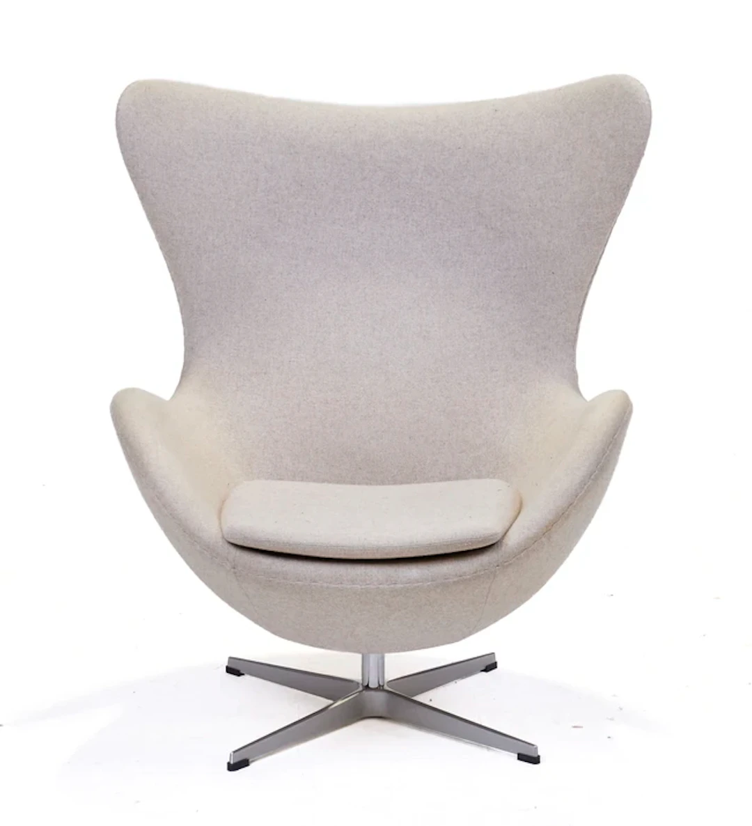 After Arne Jacobsen Egg style swivel lounge chair late...