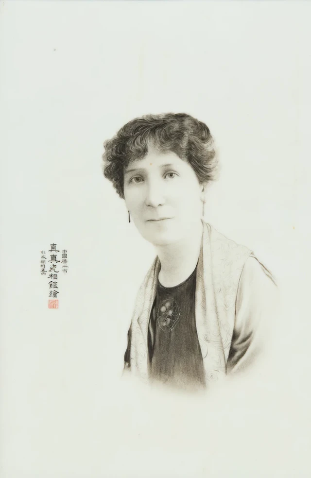 A Chinese grisaille painted figurative porcelain plaque Republic period