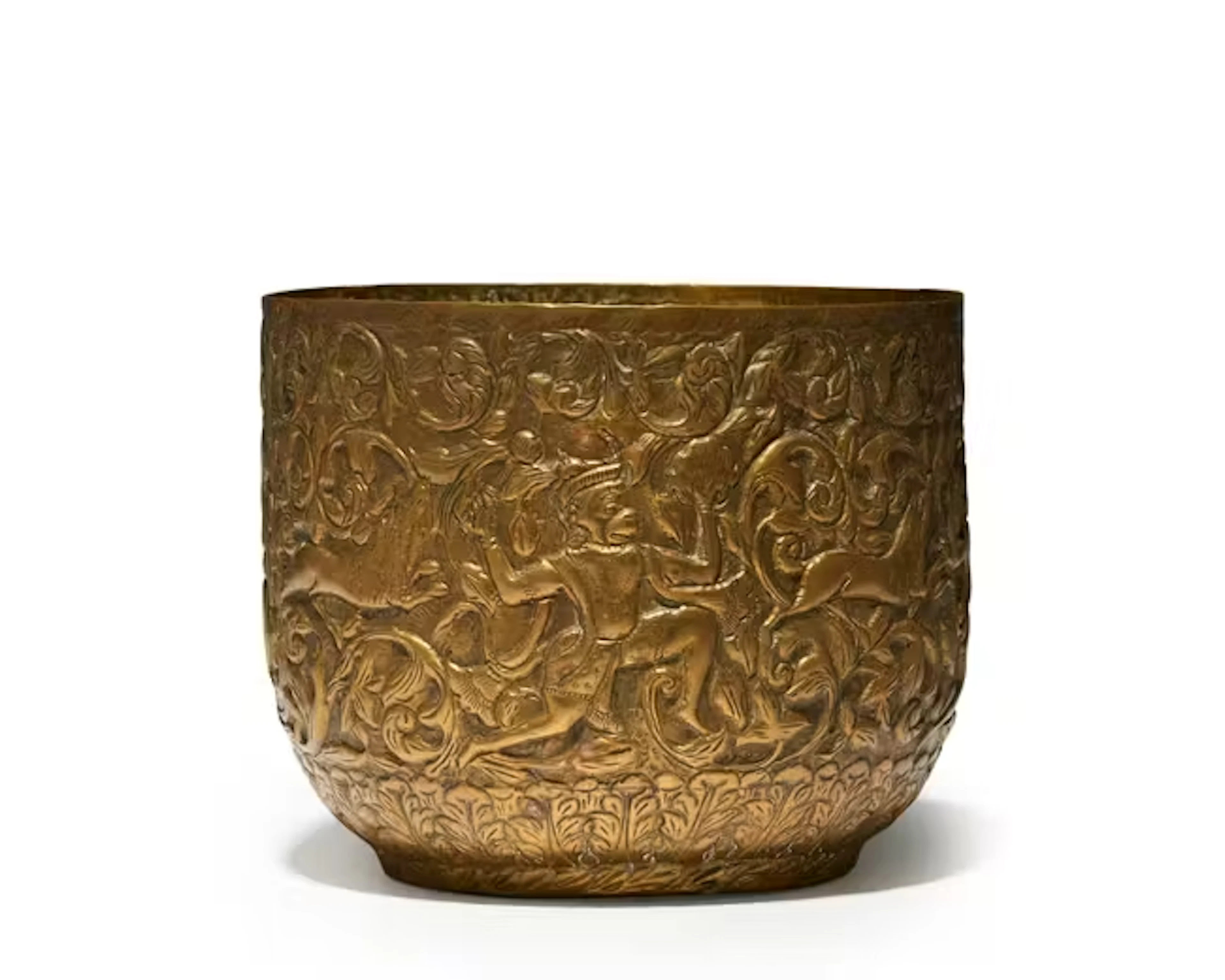A South Indian repoussé-decorated copper bowl 19th...