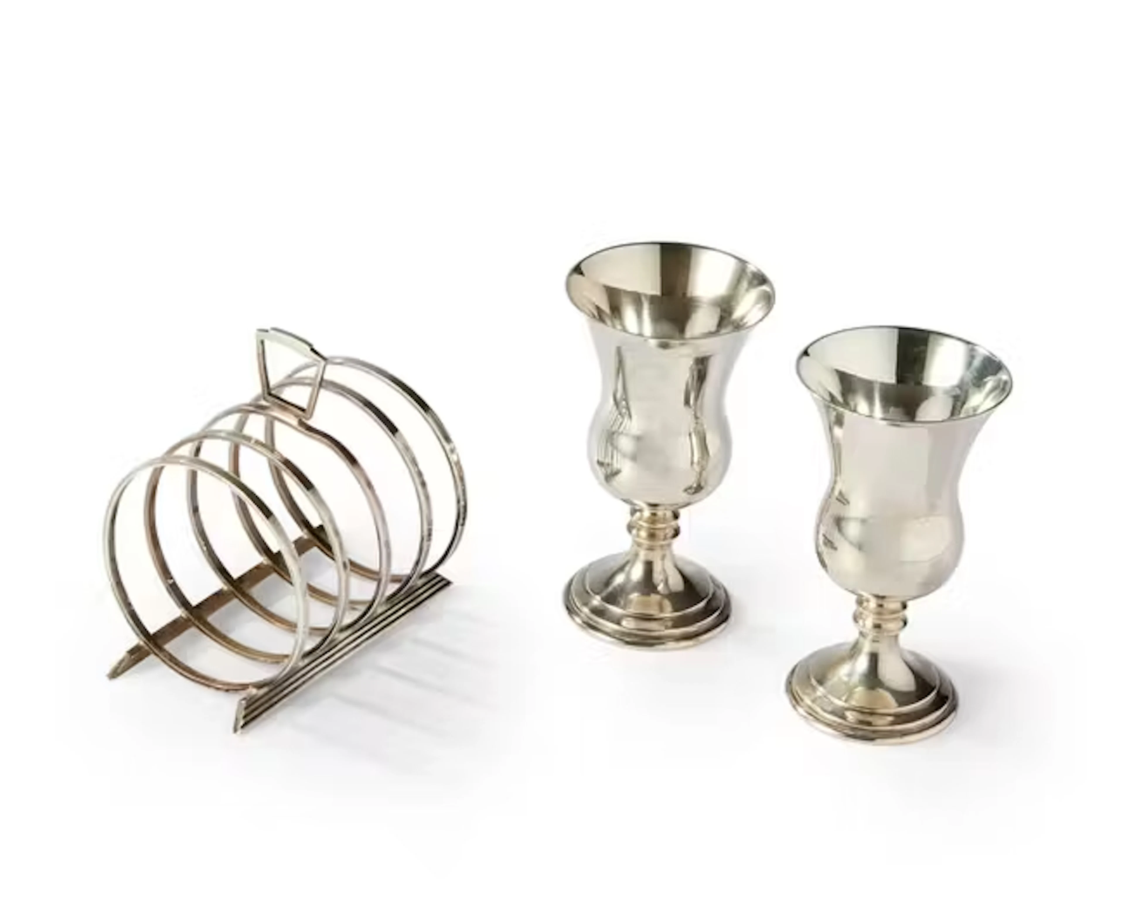 An Art Deco silver toast rack
