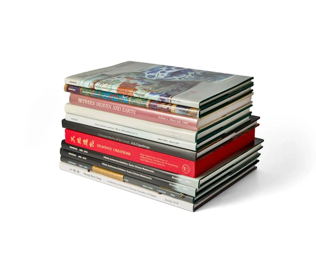Thirty-one Chinese art catalogues and reference books The...