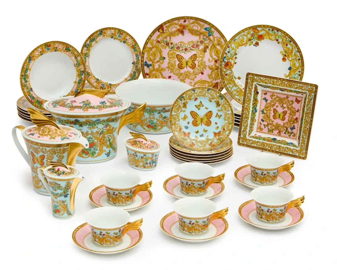 A Versace for Rosenthal porcelain 'Ikarus - Le Jardin des...
