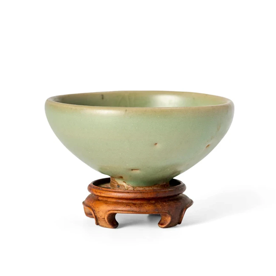 A rare Chinese 'green Jun' bowl Song/Jin dynasty The...
