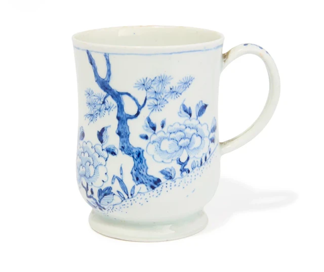 A Bow porcelain mug